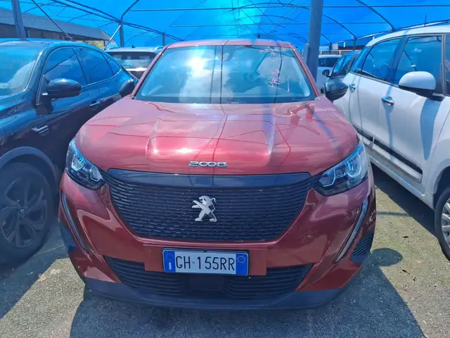 Peugeot 2008 view 3