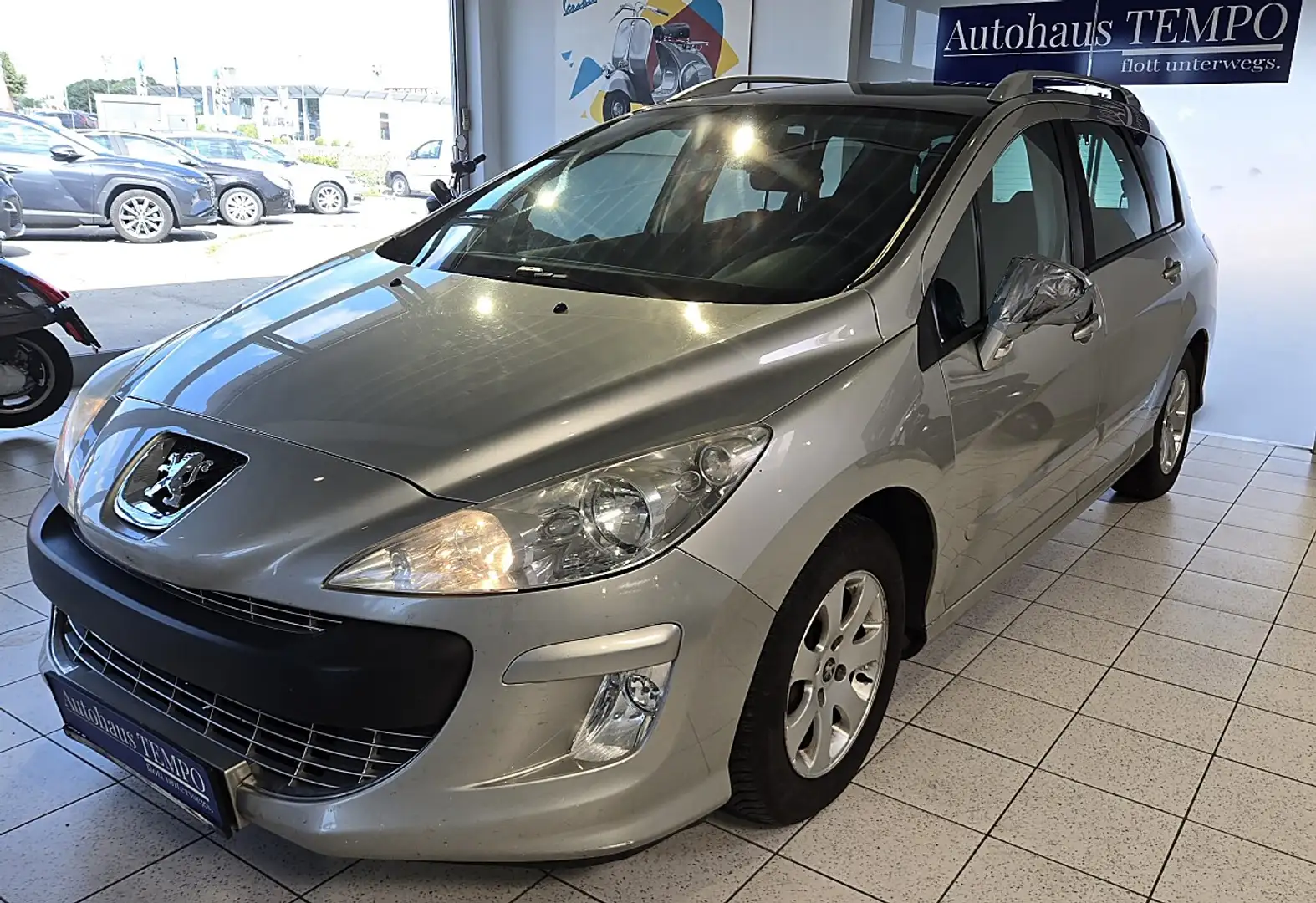 Peugeot 308 SW 1,4 16V VTi Comfort --NUR FÜR HÄNDLER/EXPORT-- Grau - 1