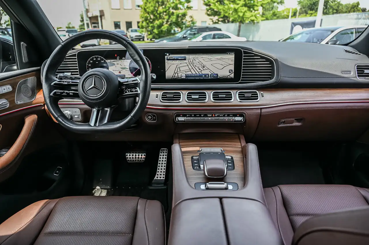 Mercedes-Benz GLS снимка Mercedes-Benz GLS