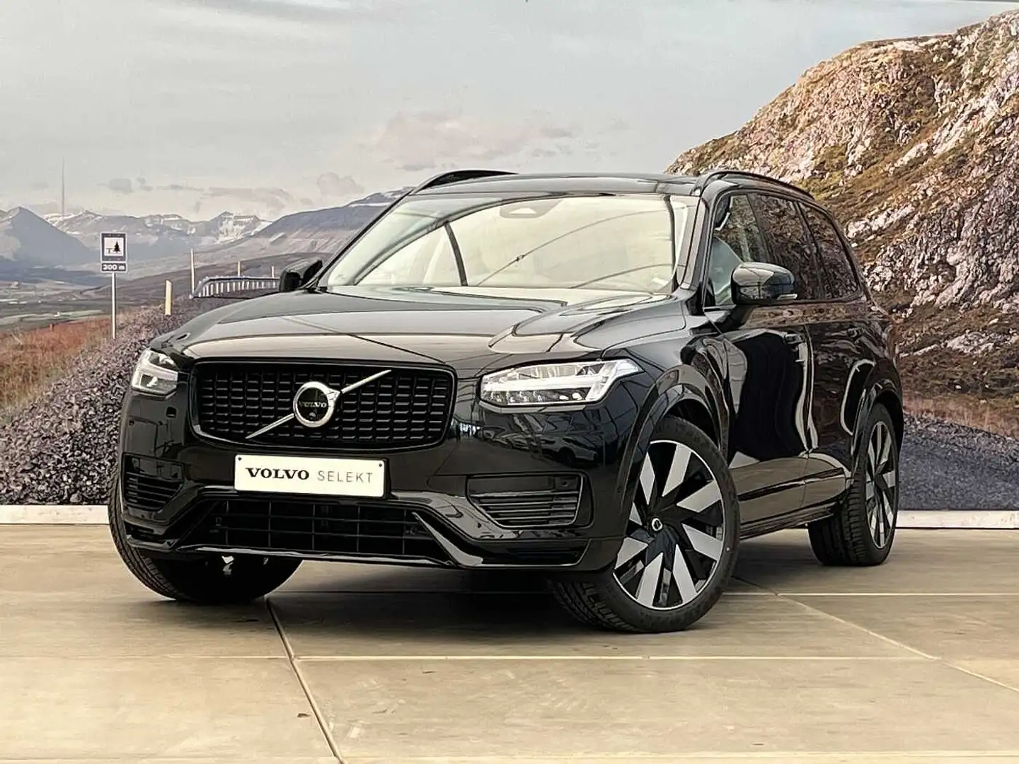 Volvo XC90 T8 UTRA ** FULL OPTIONS ** Schwarz - 1