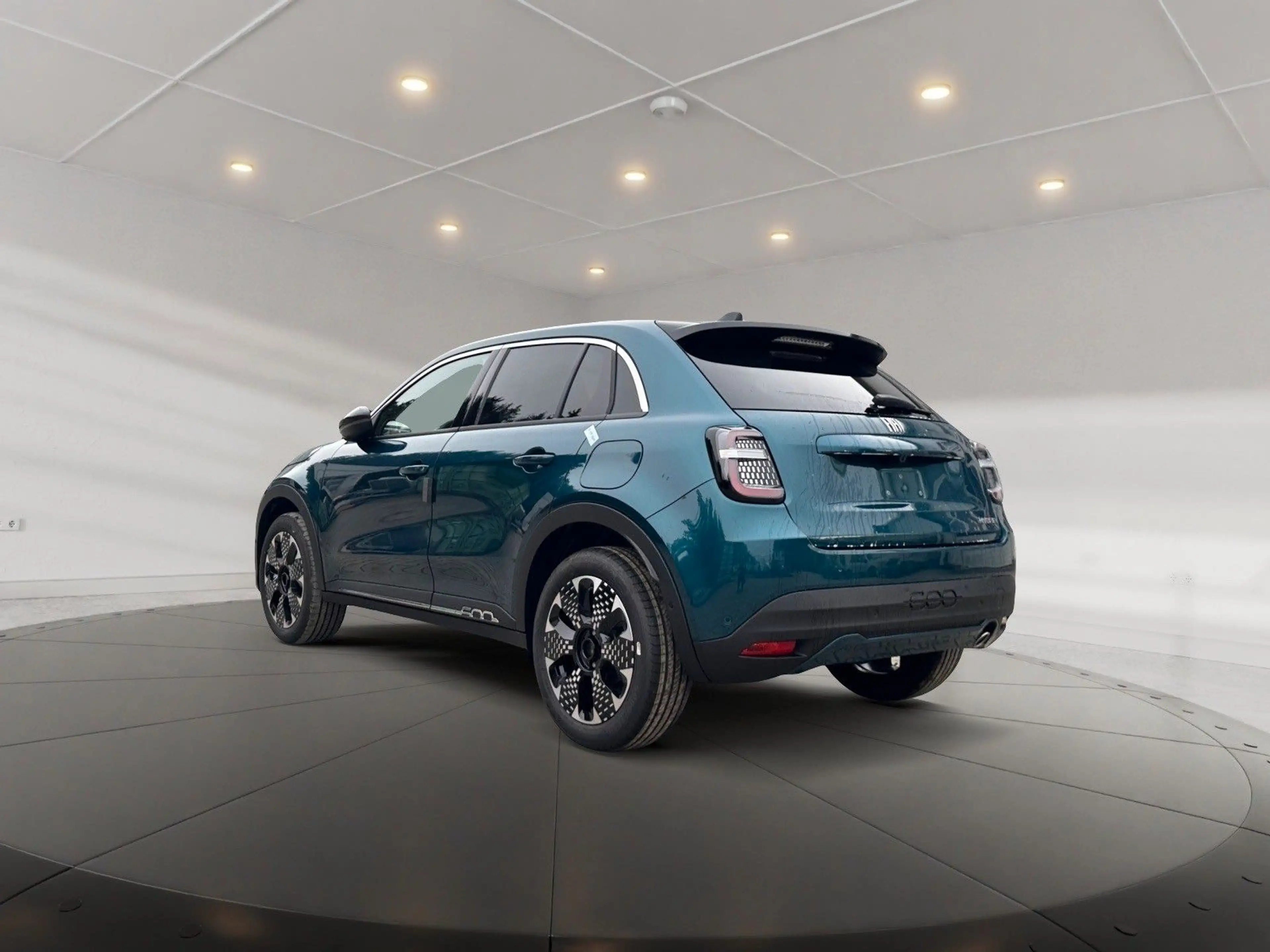 Fiat 600 1.2 Hybrid La Prima DCT 145PS — photo 4