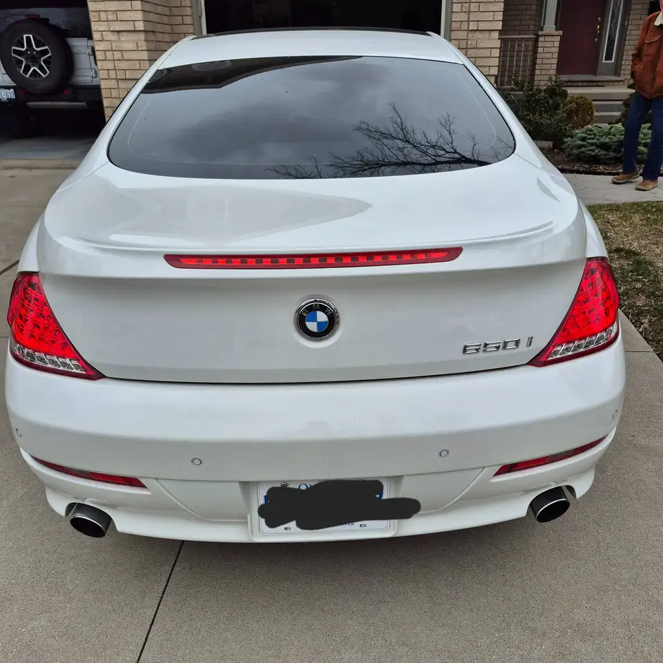BMW 6 Series снимка BMW 6 Series
