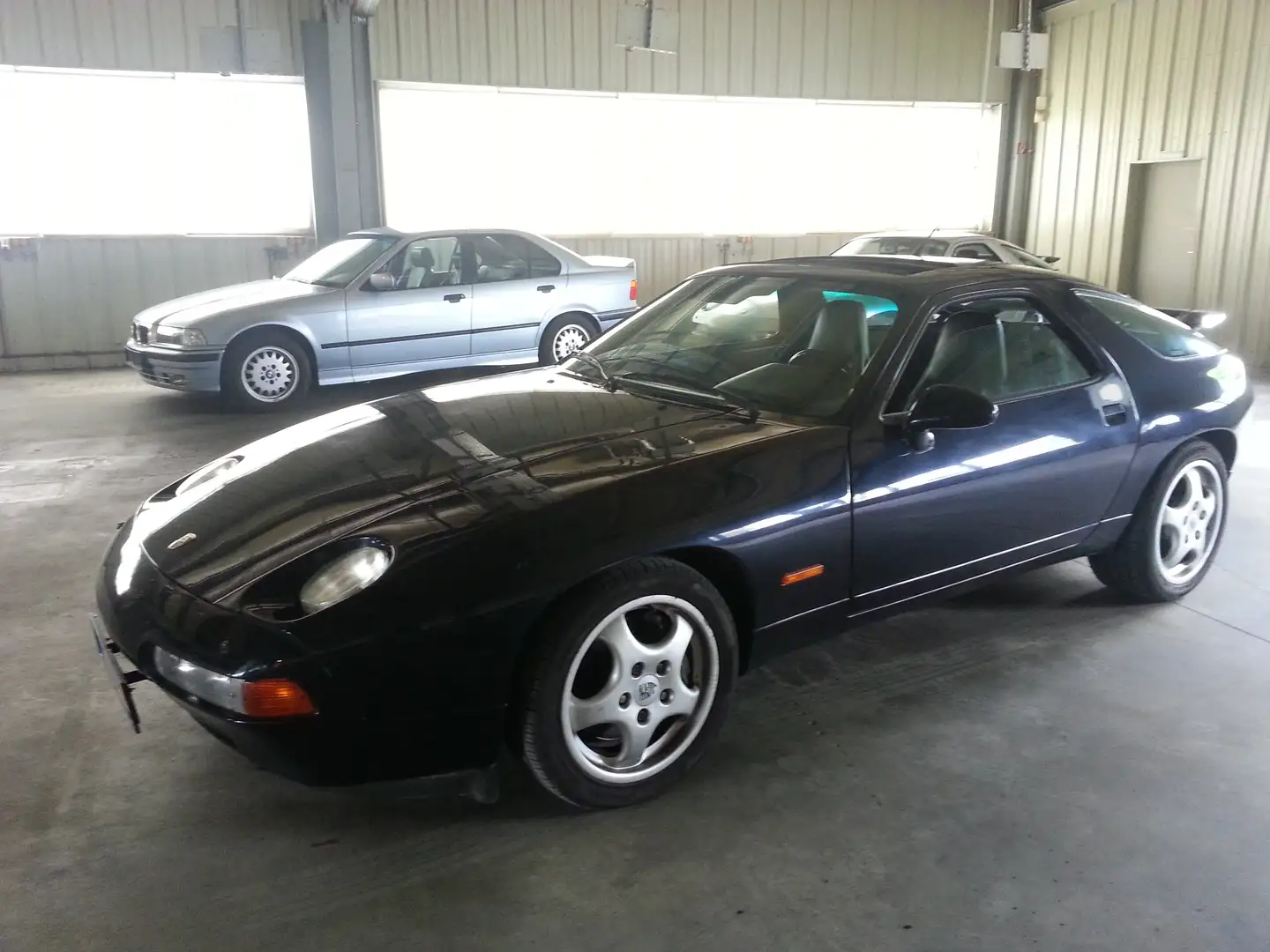 Porsche 928 GTS Scheckheft Azul - 1