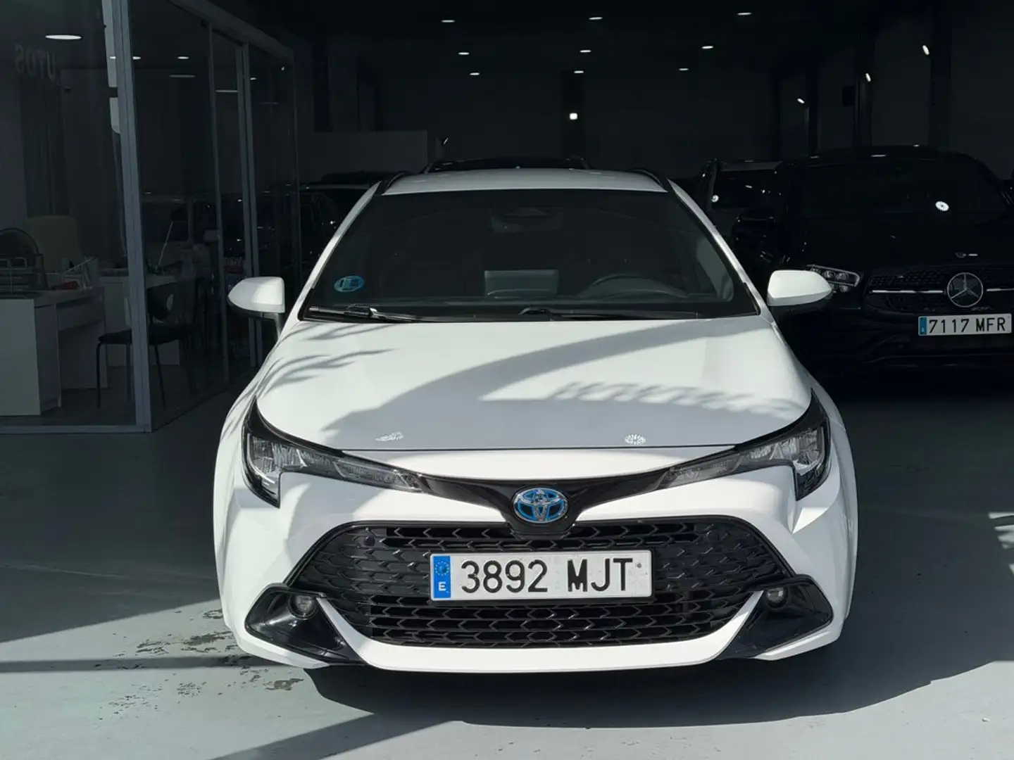 Toyota Corolla Touring Sports 140H Active Plus Blanco - 2