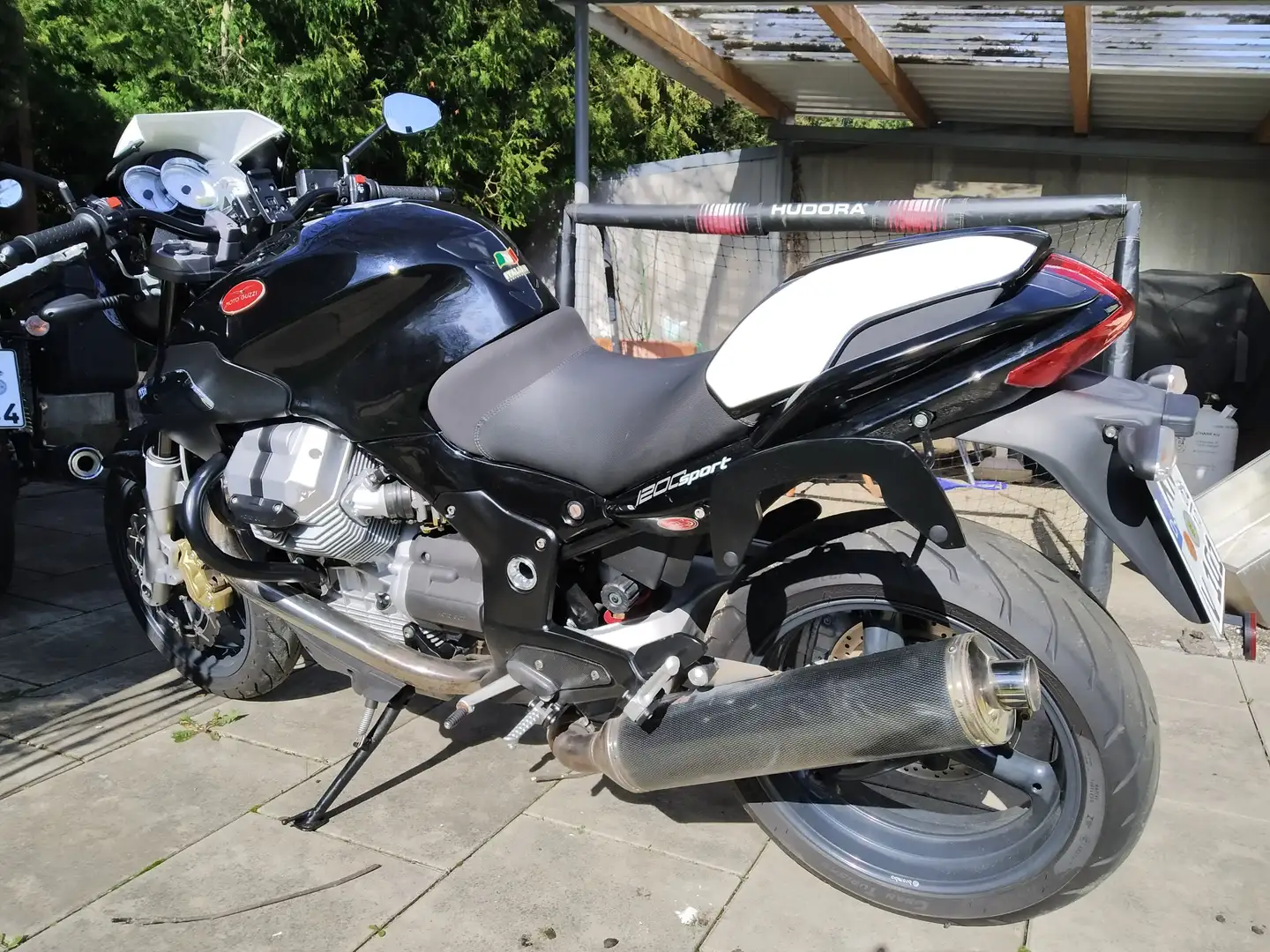 Moto Guzzi 1200 Sport Noir - 2