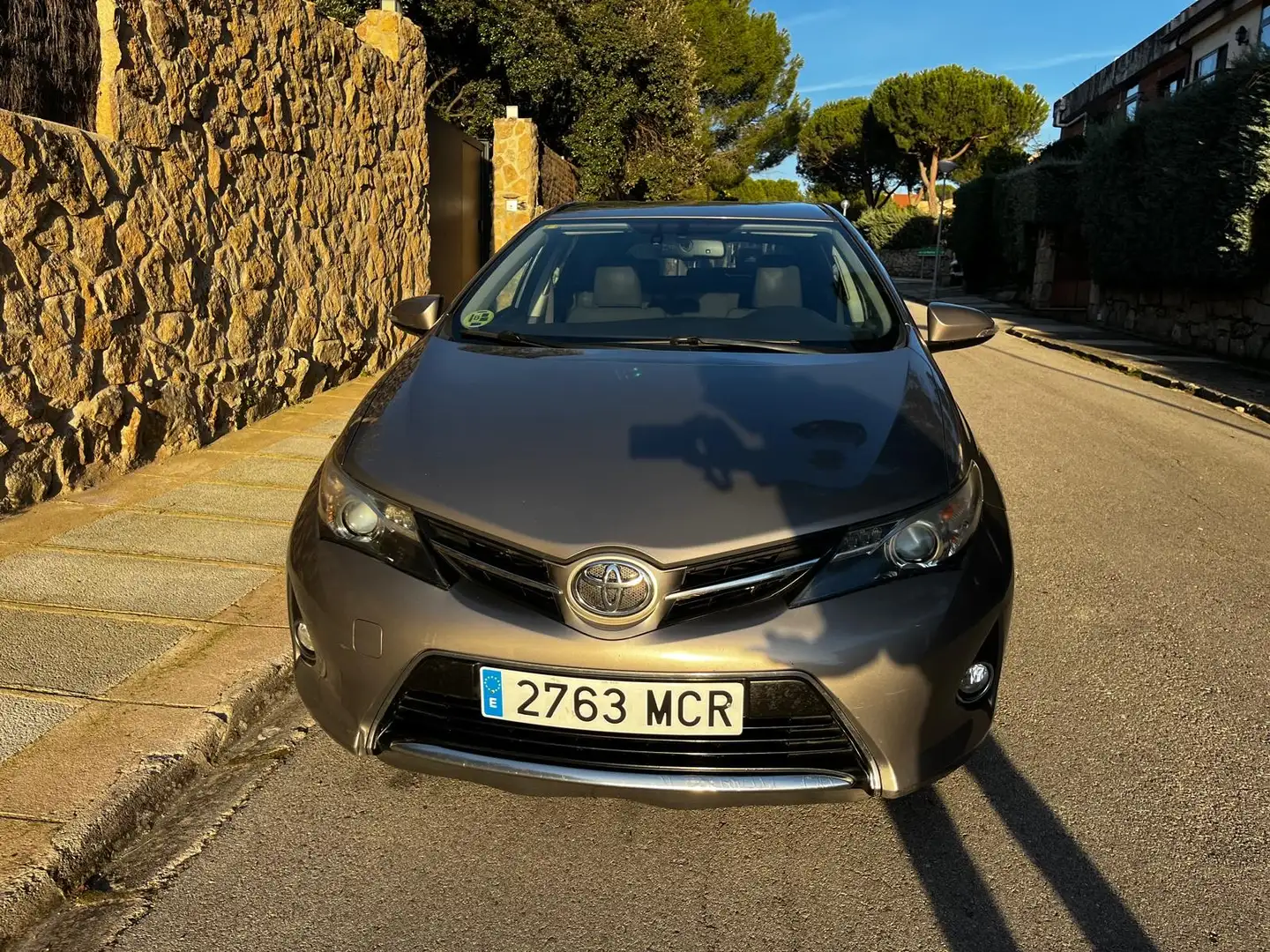 Toyota Auris 2.0 D-4D Life Plus Bronce - 1