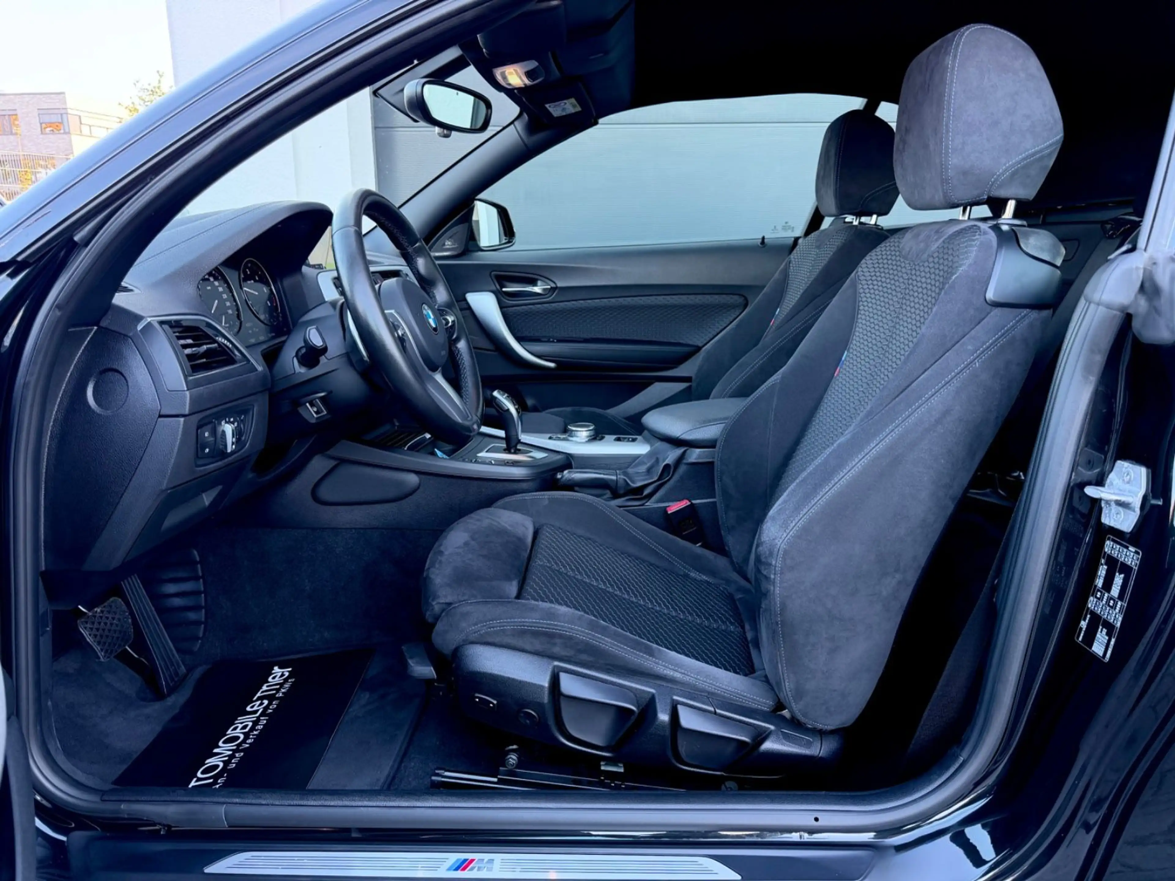 BMW 225 d Cabrio M Sport Paket /NAVI/LED/H&K/GARANTIE — photo 10