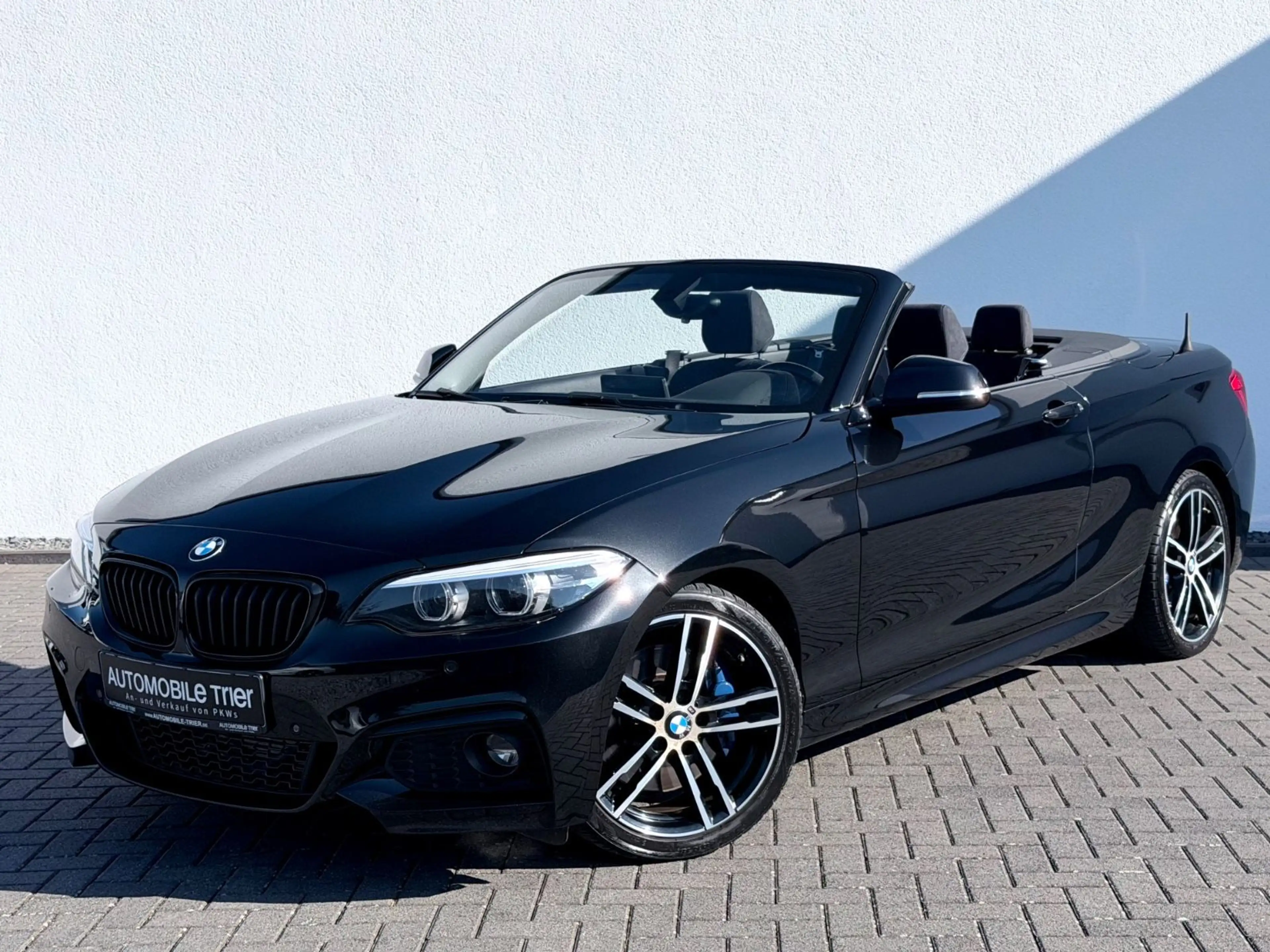 BMW 225 d Cabrio M Sport Paket /NAVI/LED/H&K/GARANTIE