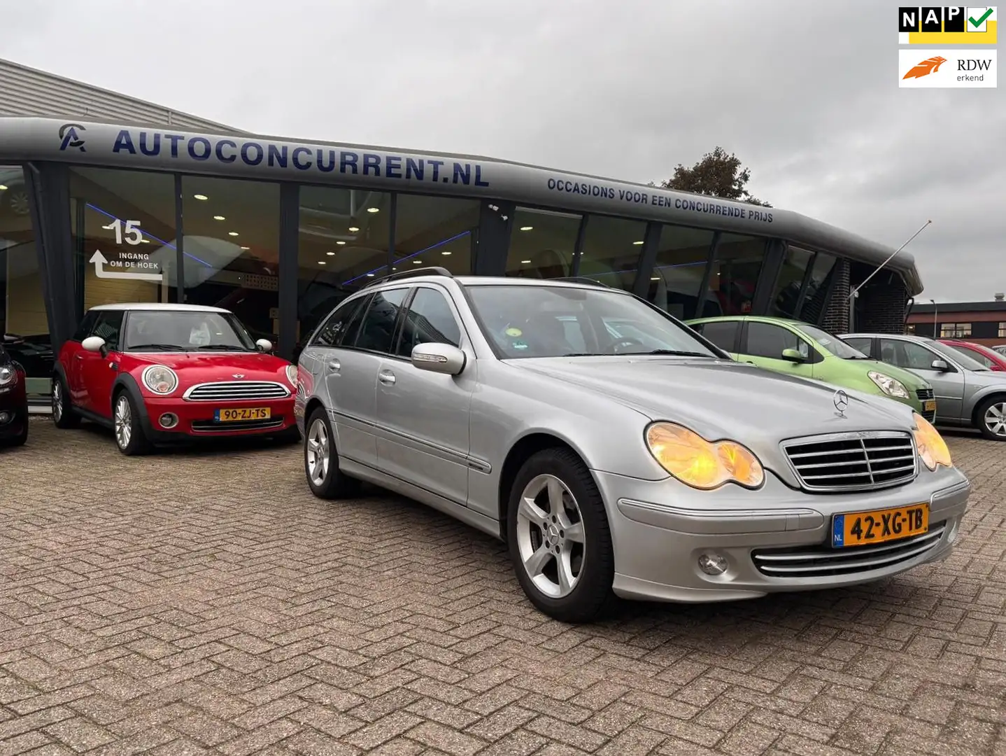 Mercedes-Benz C 180 Combi K. Avantgarde, Automaat, Rijd als nieuw, Inr Grijs - 1
