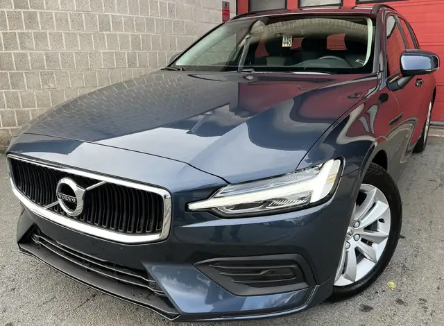 Volvo V60 2.0 D3 + NAVI + CAR-PASS