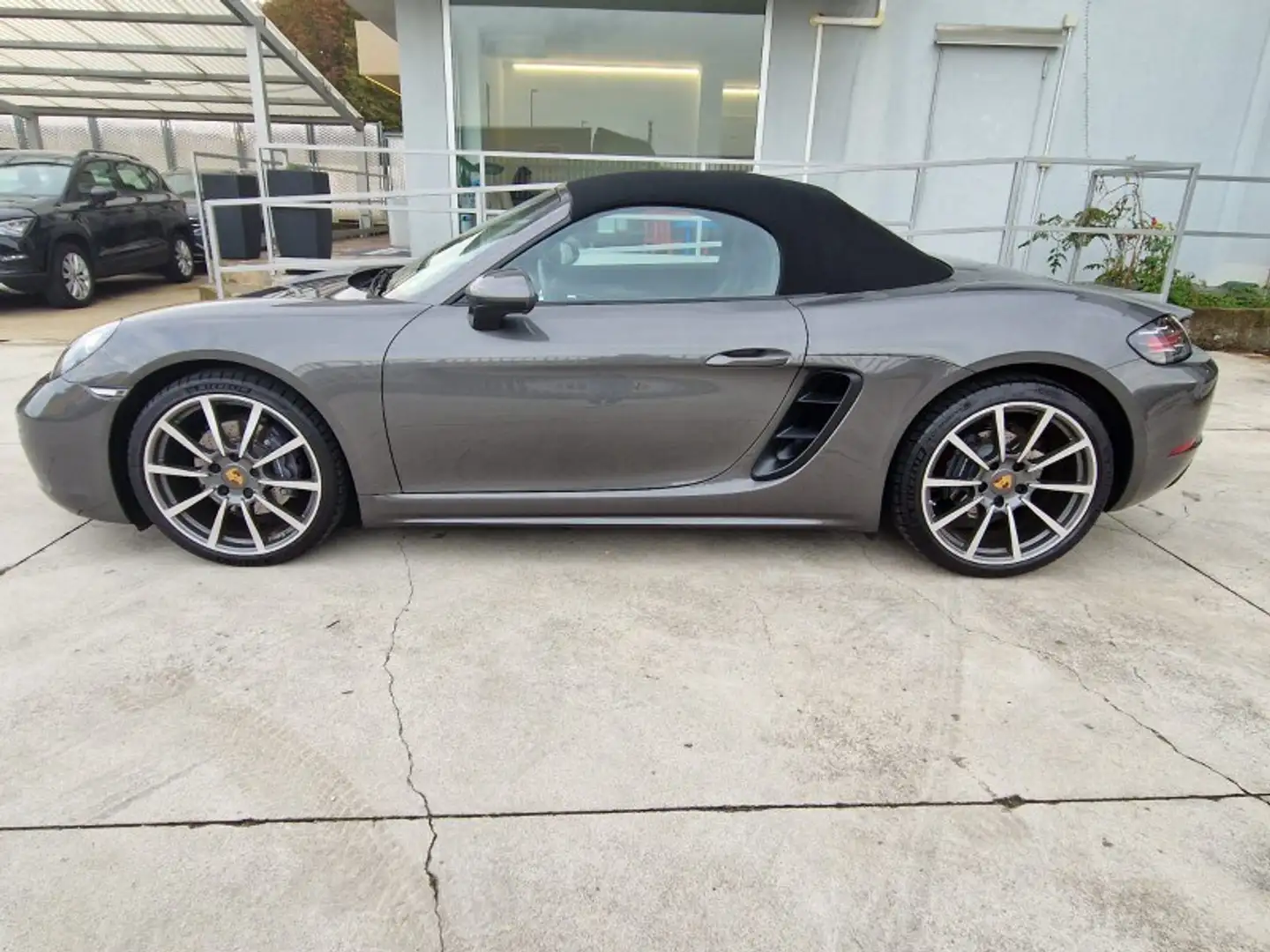 Porsche Boxster 718 Boxster 2.0 Grau - 2