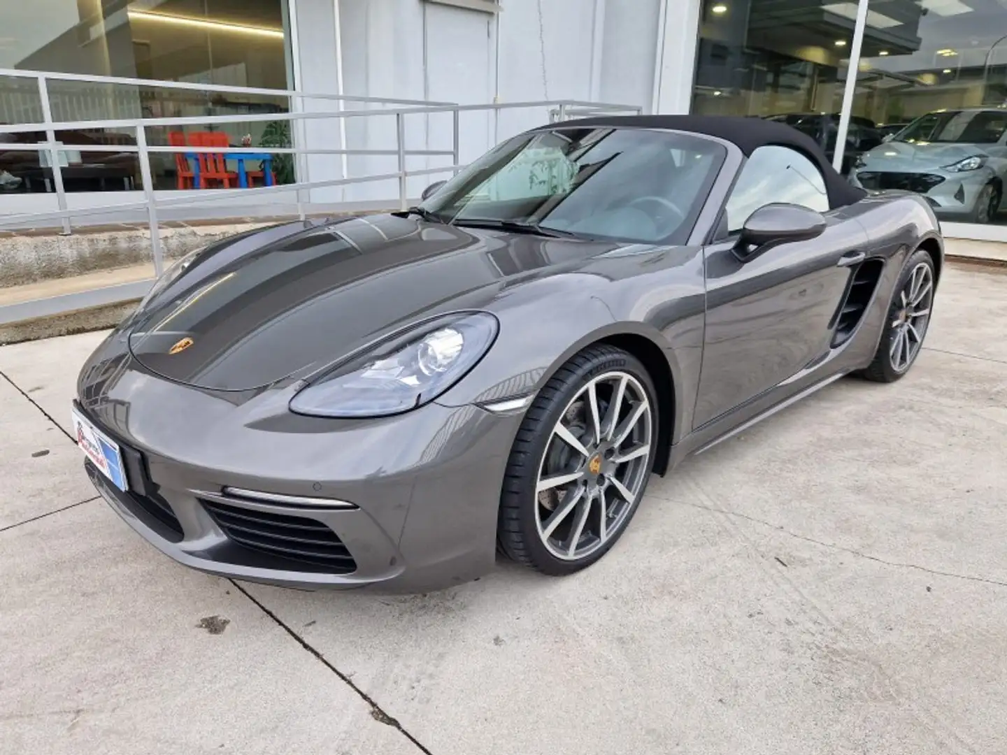 Porsche Boxster 718 Boxster 2.0 Grau - 1