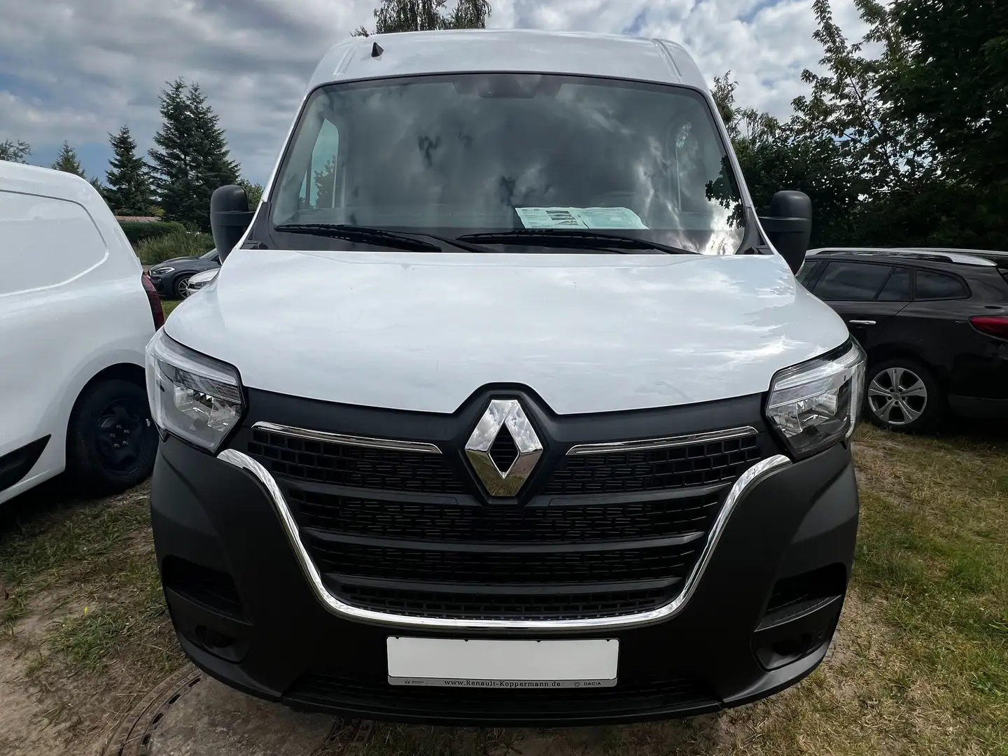 Renault Master dCi 135 L2H2 VA Білий - 1