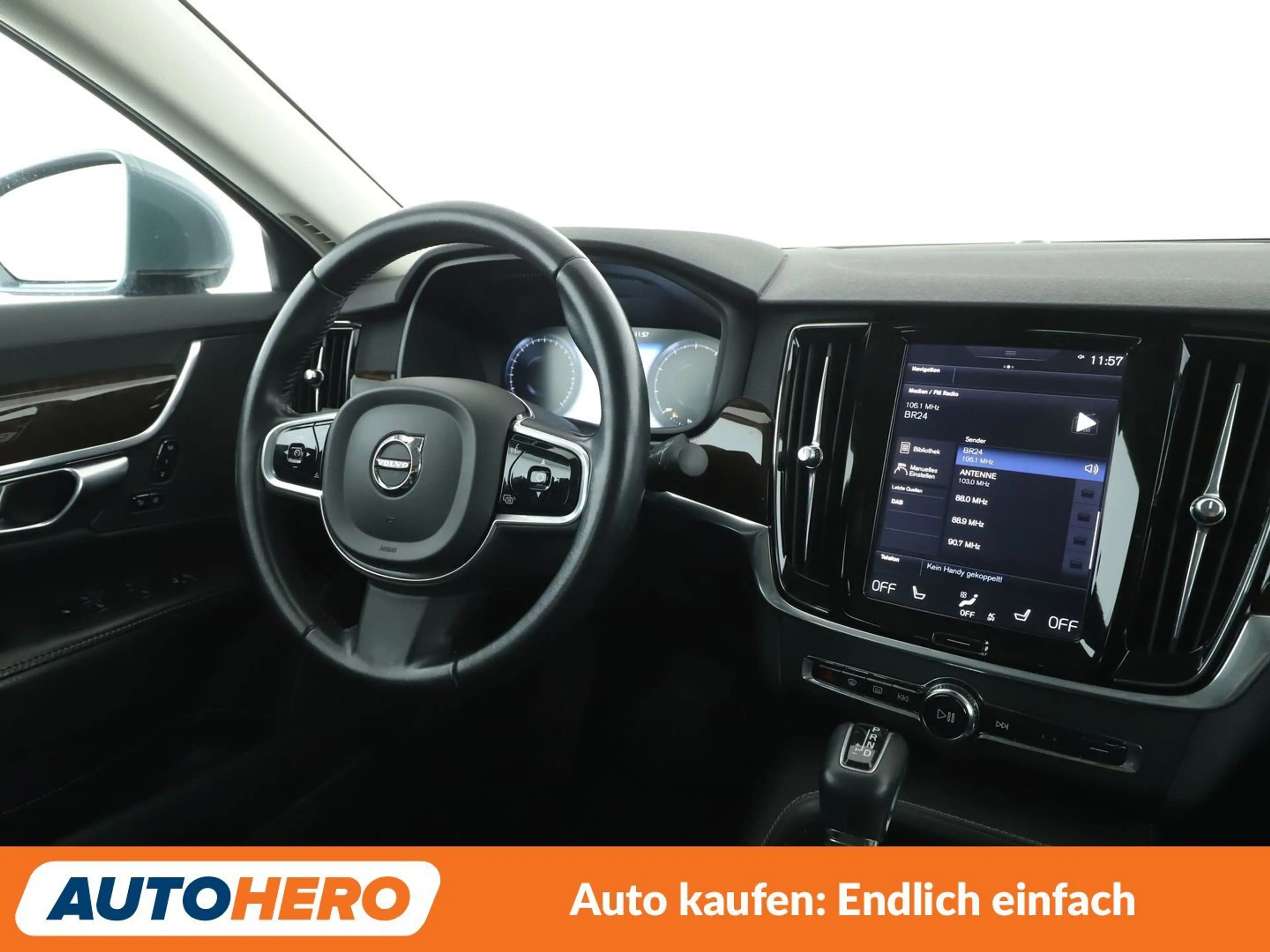 Volvo S90 2.0 T5 Inscription Aut.*NAVI*TEMPO*PDC*SHZ* — photo 13