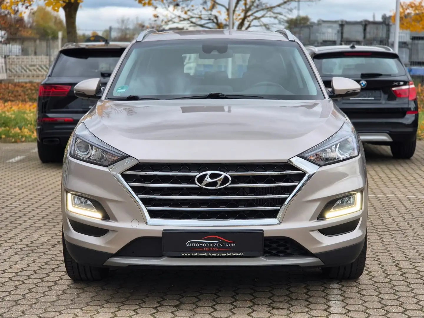 Hyundai TUCSON Advantage 2WD Automatik 1.Hand Weiß - 2