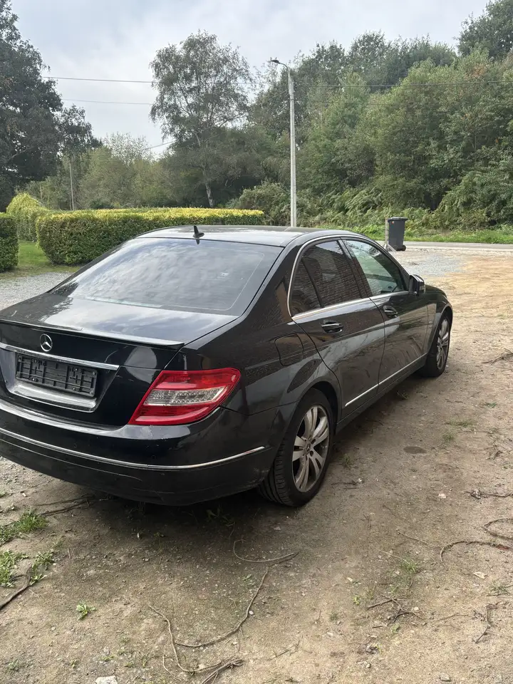 Mercedes-Benz C 180