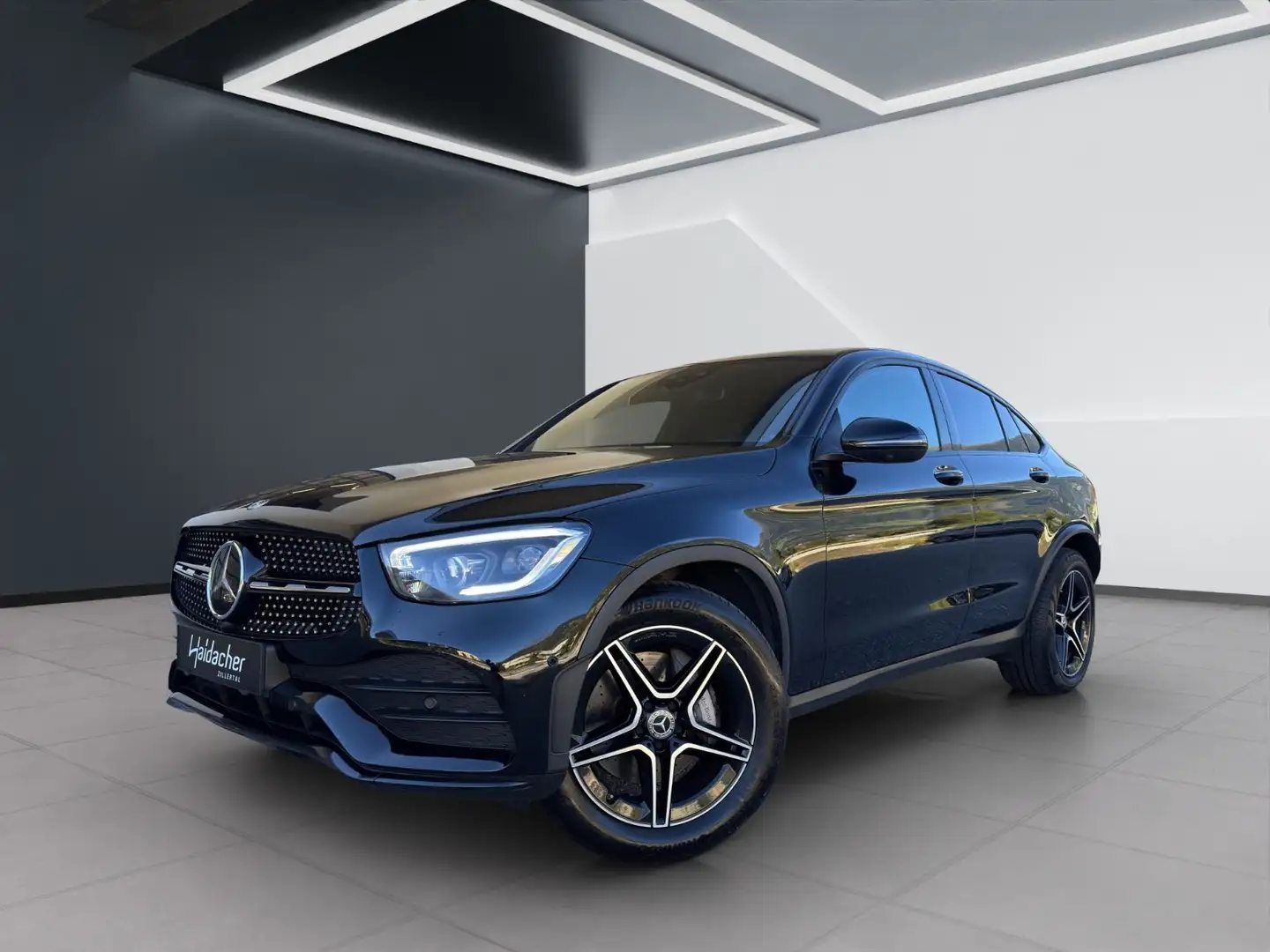 Mercedes-Benz GLC 220 d 4MATIC Coupé KeyGo MBUX PTS Shz Ambi Zwart - 2