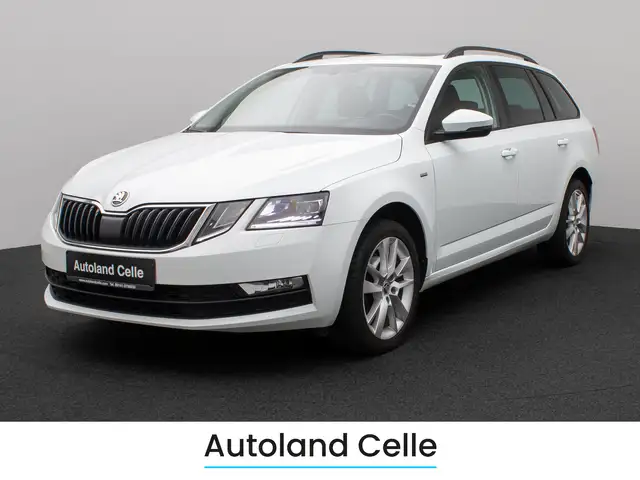Skoda Octavia Combi Clever 4x4 Aut. Panorama AHK 8Fach