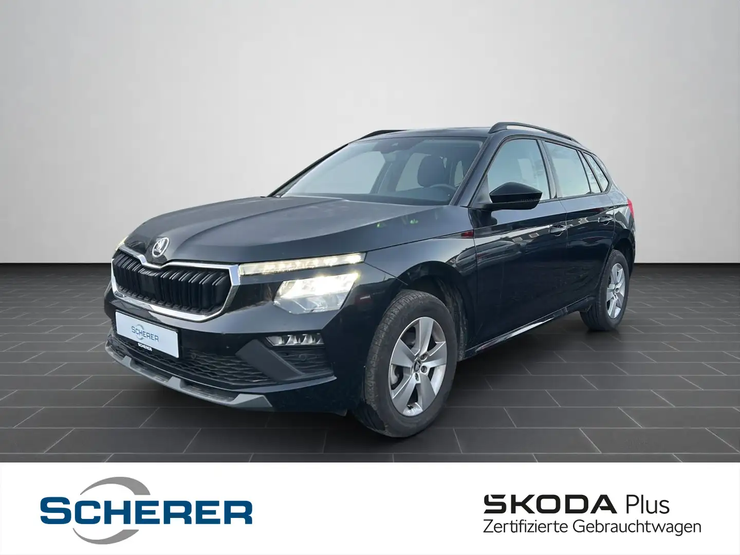 Skoda Kamiq Selection 1.0 TSI DSG KAM PDC CARPLAY Schwarz - 1