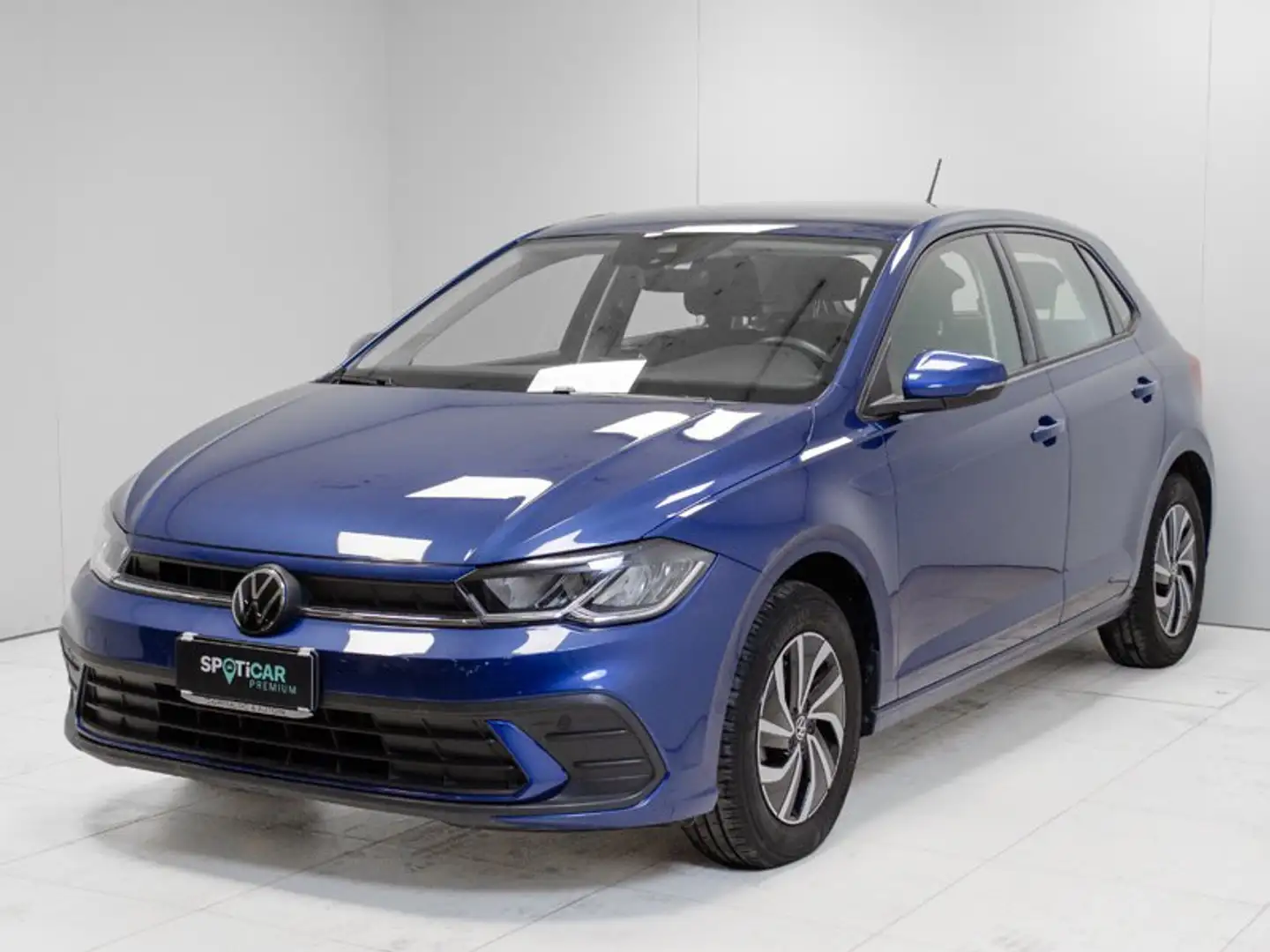 Volkswagen Polo VI 1.0 tsi Life 95cv Noir - 1