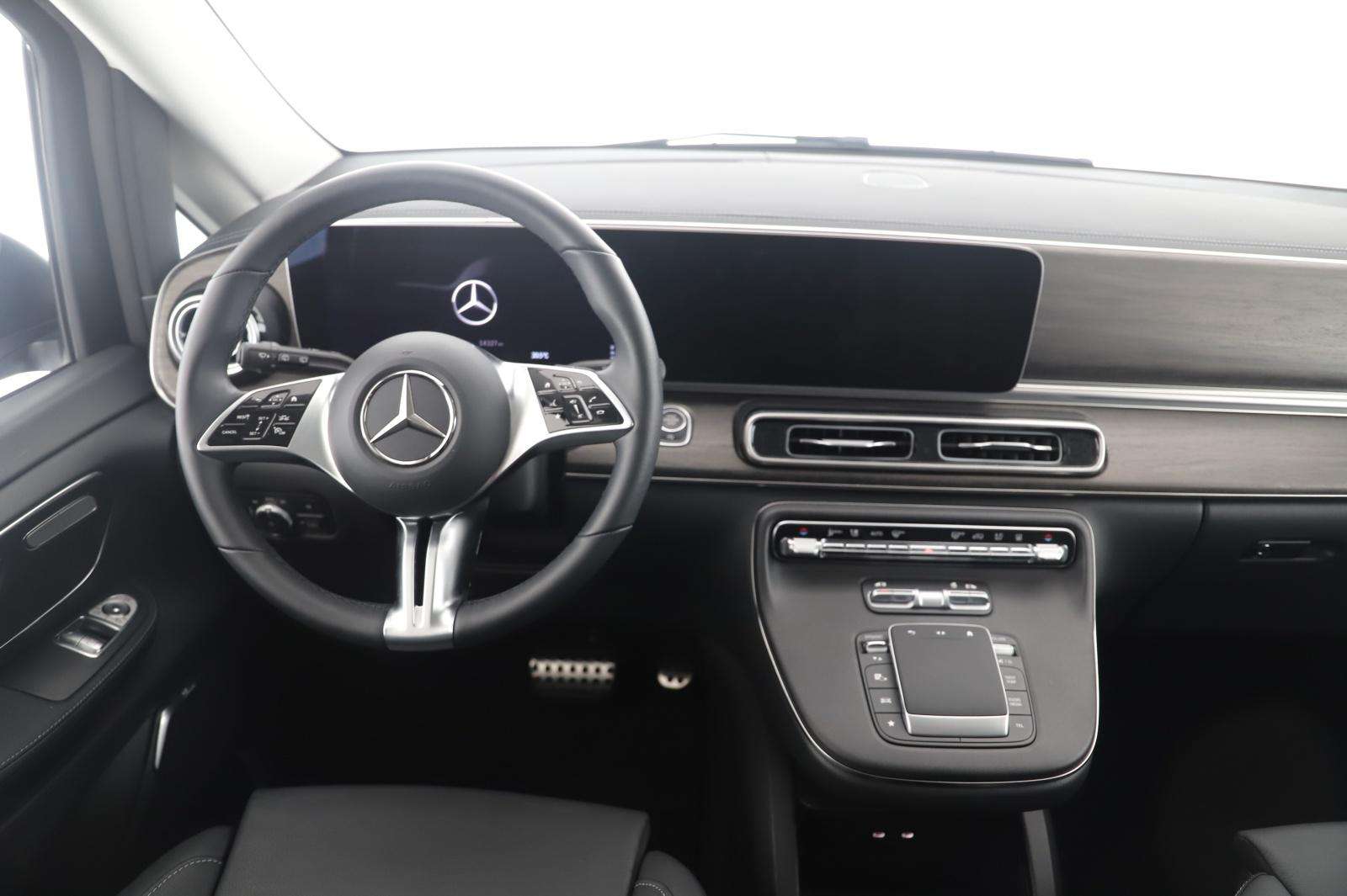 Mercedes-Benz V 250