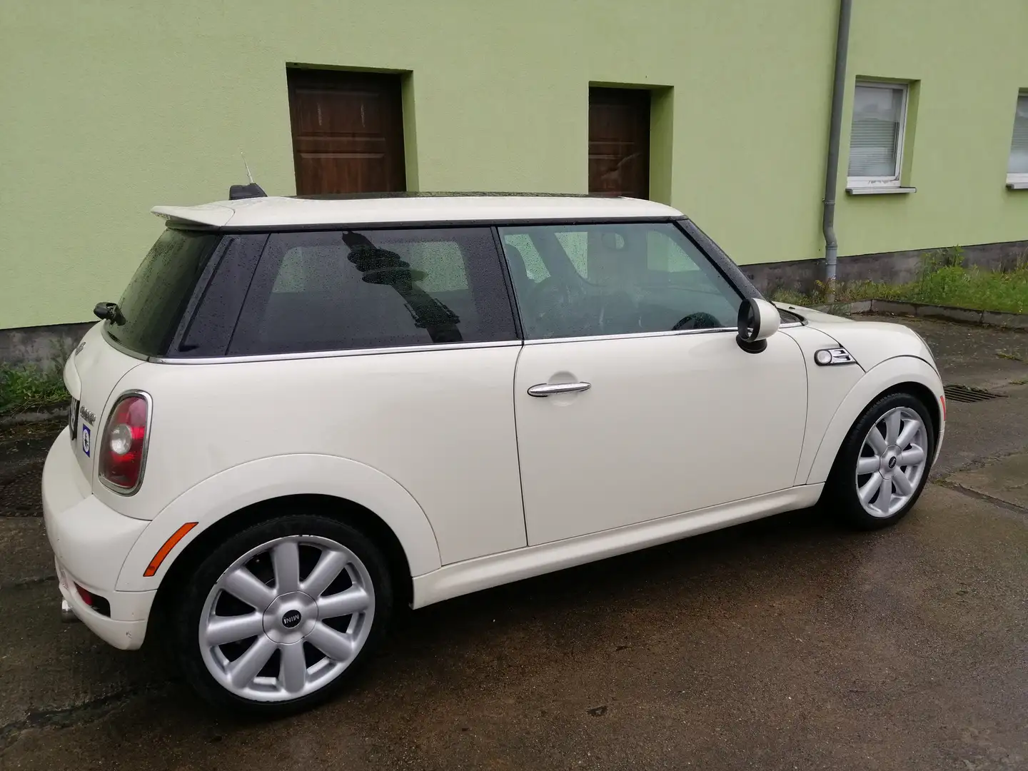 MINI Cooper Beige - 2