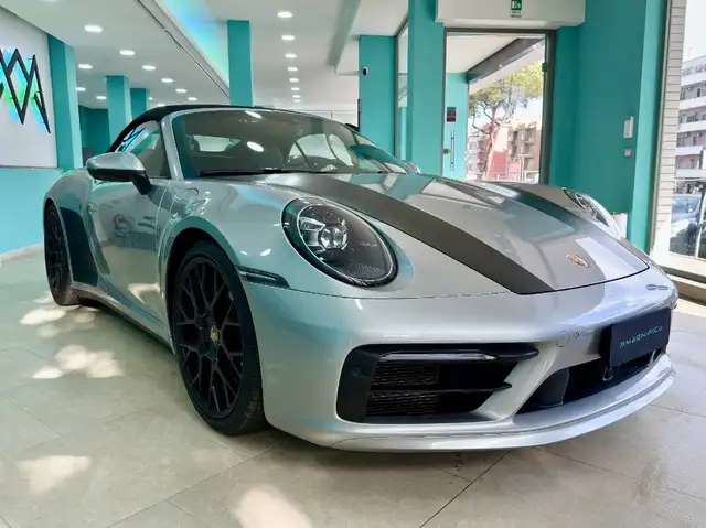 Porsche 911 3.0 Carrera 4S auto