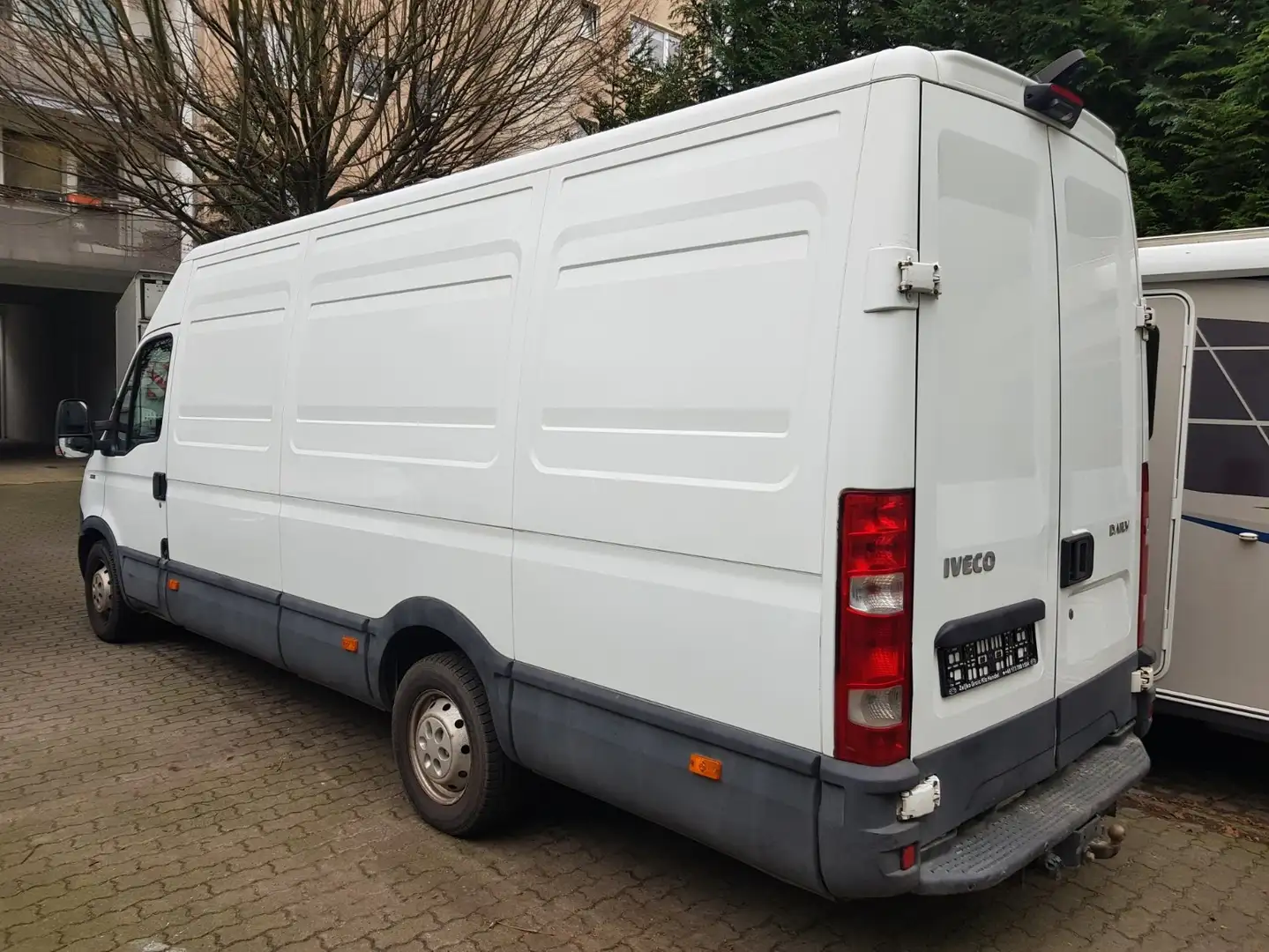 Iveco DAILY 35S15 2,3 145PS MAXI LUFTFEDER. SEHR GUTE Z. Weiß - 2