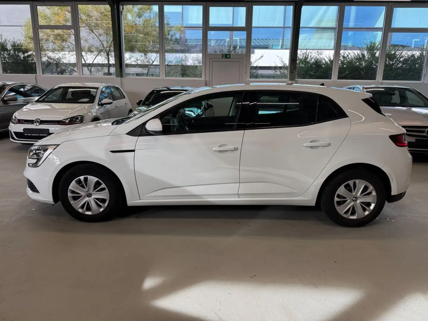 Renault Megane IV Lim. 5-trg. Life Weiß - 2