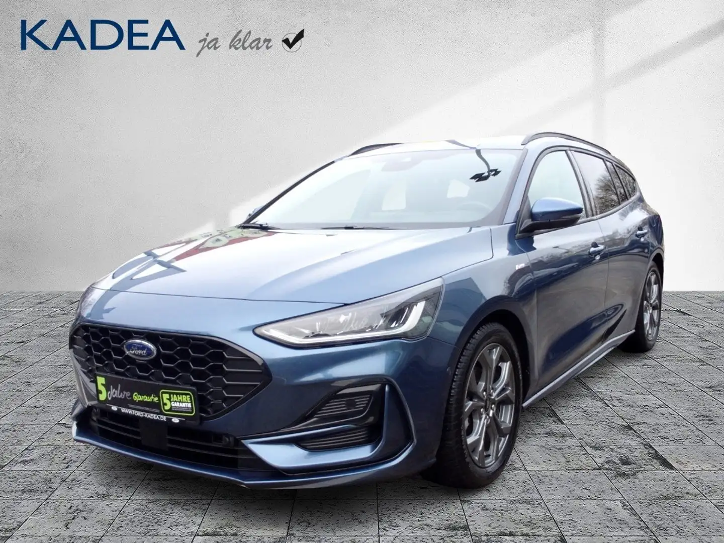 Ford Focus Turnier 1.0 EcoBoost ST-Line X ACC+AHK+LED Blau - 2