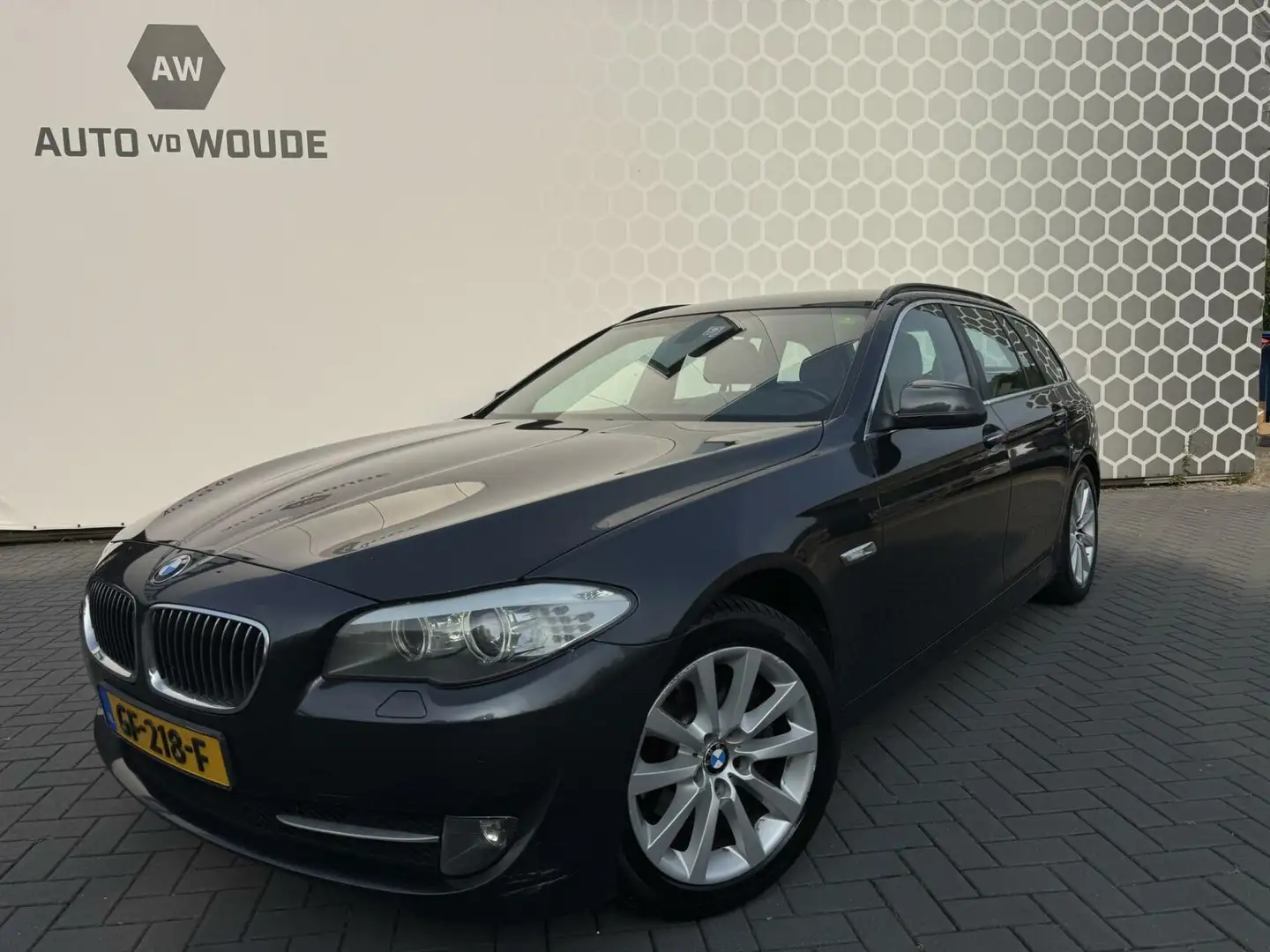 BMW 520 5-serie Touring 520d Corporate Lease Business Line Grijs - 2