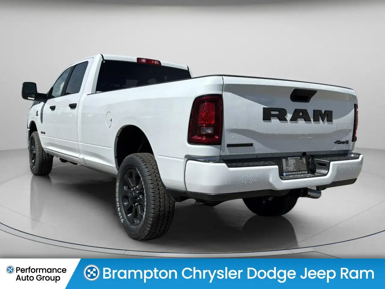 RAM 2500 снимка RAM 2500