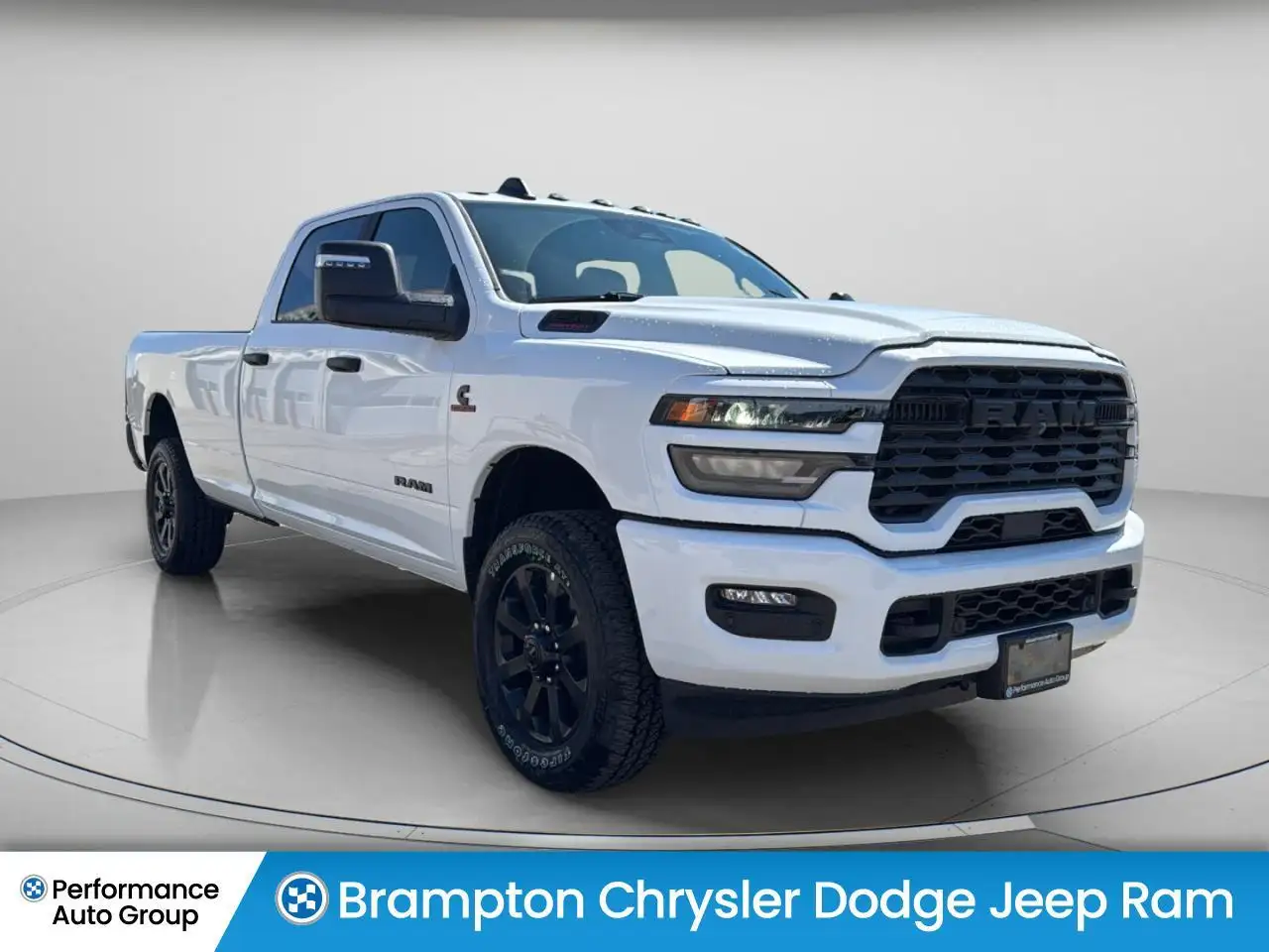 RAM 2500 снимка RAM 2500