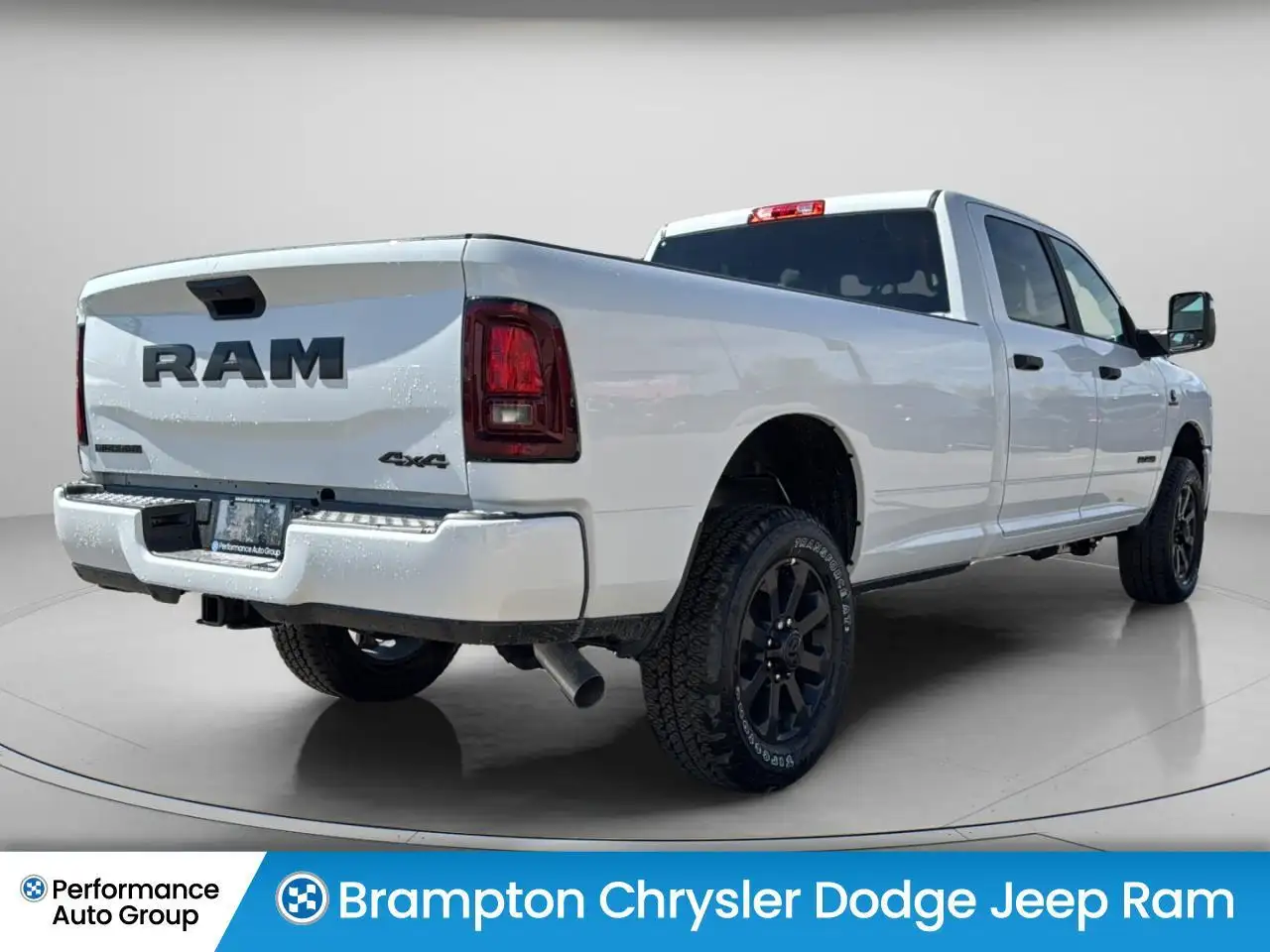 RAM 2500 снимка RAM 2500