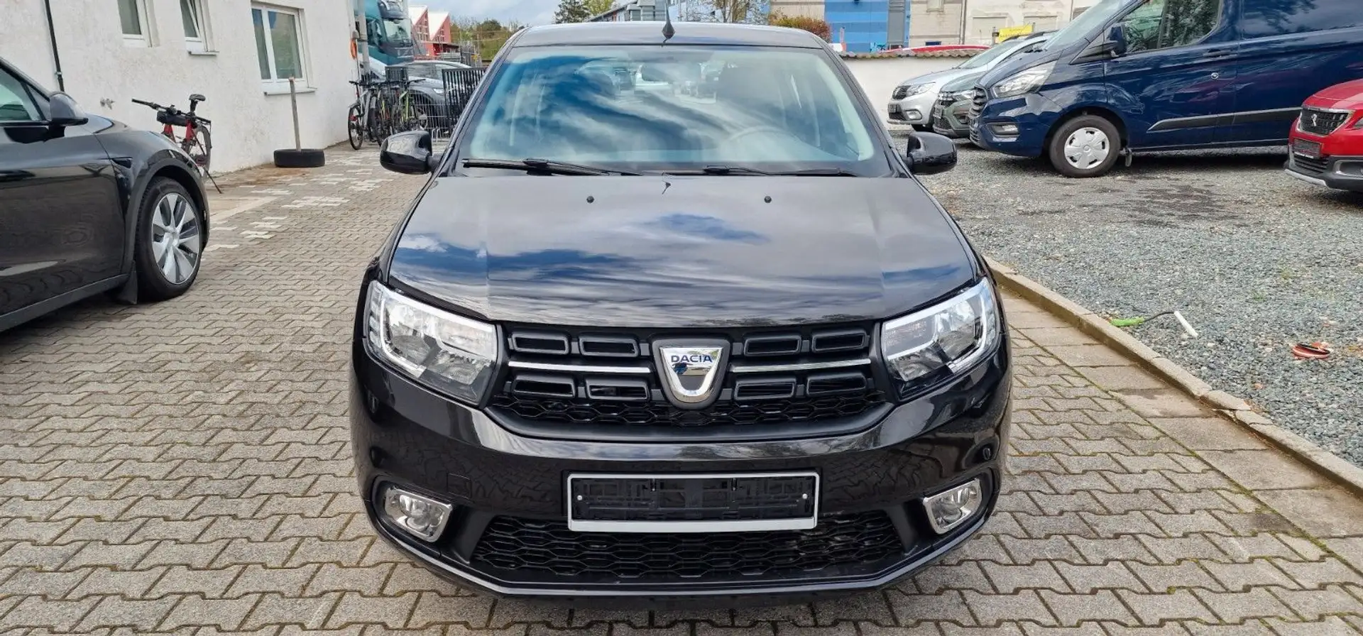 Dacia Sandero II Comfort Schwarz - 2
