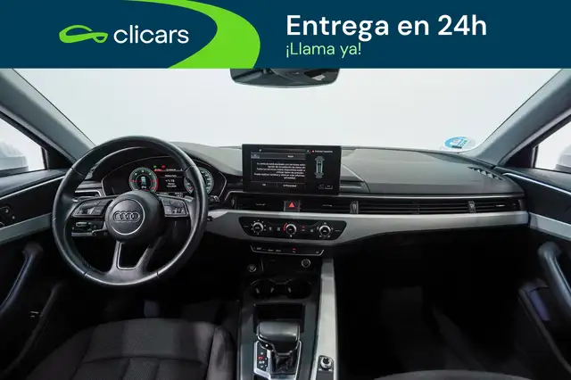 Audi A4 view 12