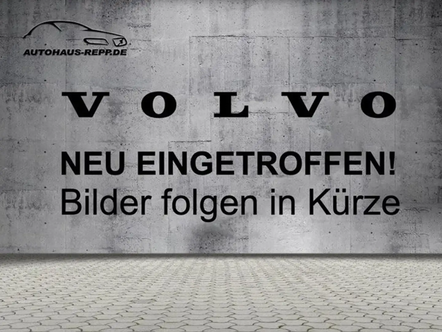Volvo V60 Core Grau - 1