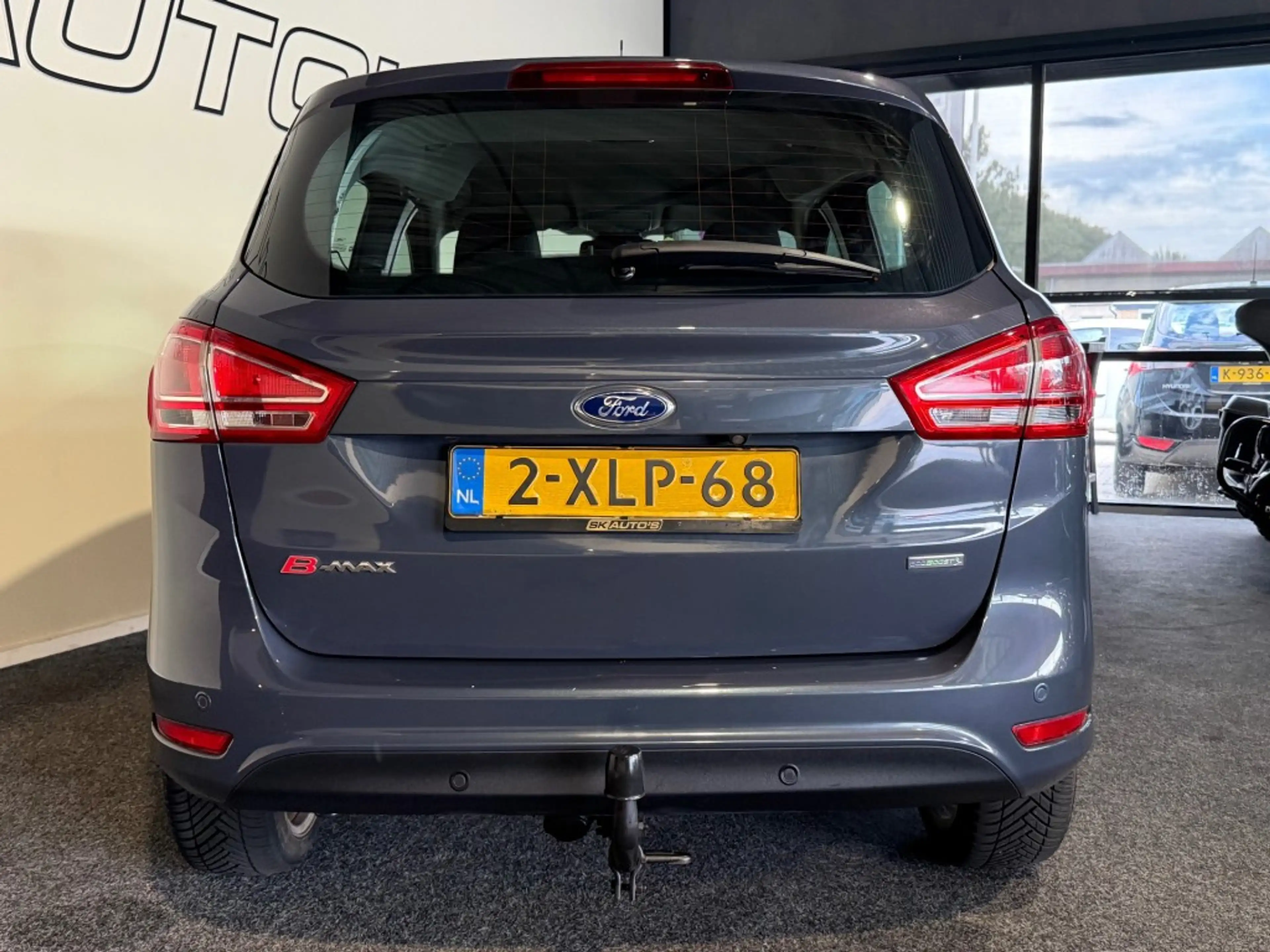 Ford B-Max 1.0 ECOB. TITANIUM l NAP l 5DRS l CAMERA l CRUISE — photo 4