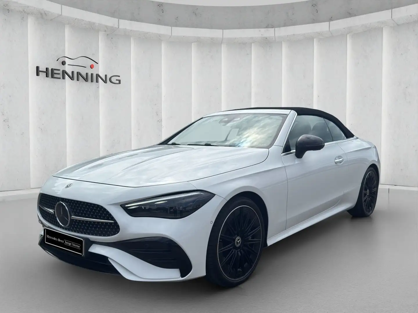 Mercedes-Benz CLE 450 4M AMG Premium+ Digital Light Night Biały - 1