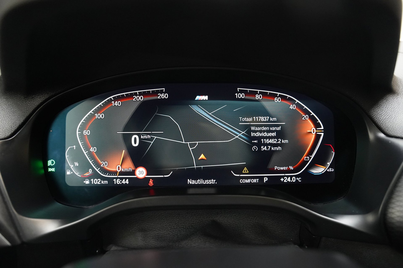 BMW X4 XDrive20i M SPORT PANO LASER SFEERVERLICHTING CAM — photo 16
