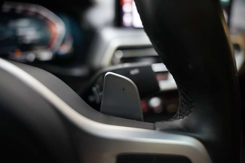 BMW X4 XDrive20i M SPORT PANO LASER SFEERVERLICHTING CAM — photo 35