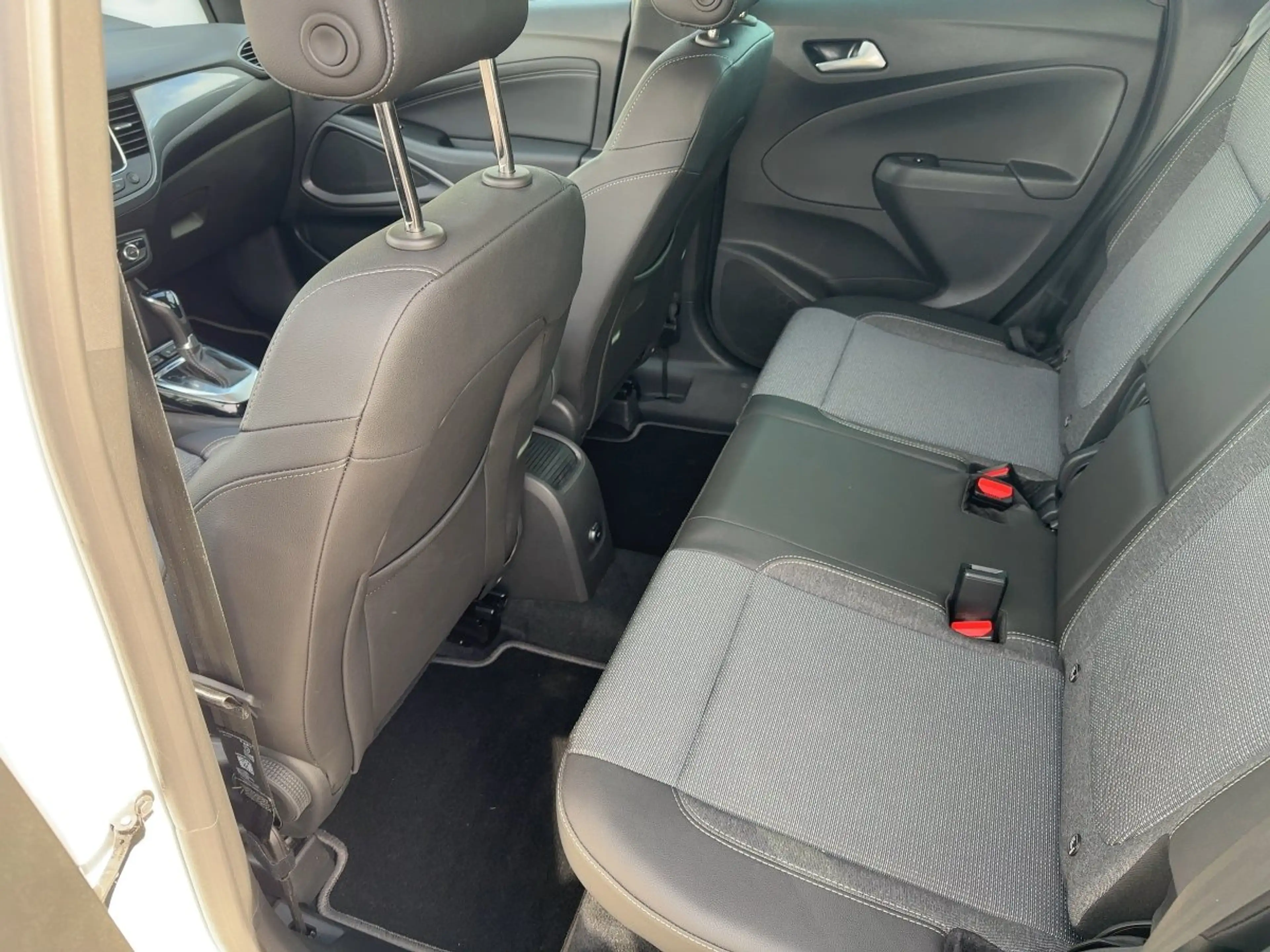 Opel Crossland Elegance CAM LED NAVI — photo 10