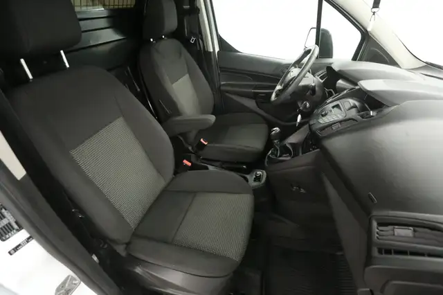 Ford Transit Connect view 10