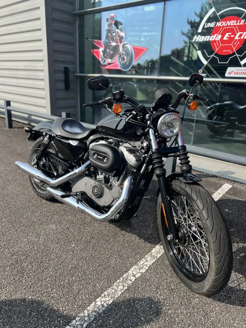 Harley-Davidson Sportster 1200 Noir - 2