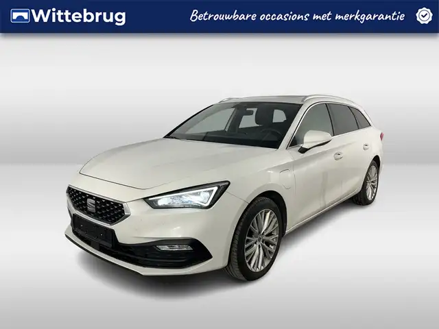 SEAT Leon e-Hybrid Sportstourer 1.4 TSI eHybrid PHEV Xcellence / AUTO
