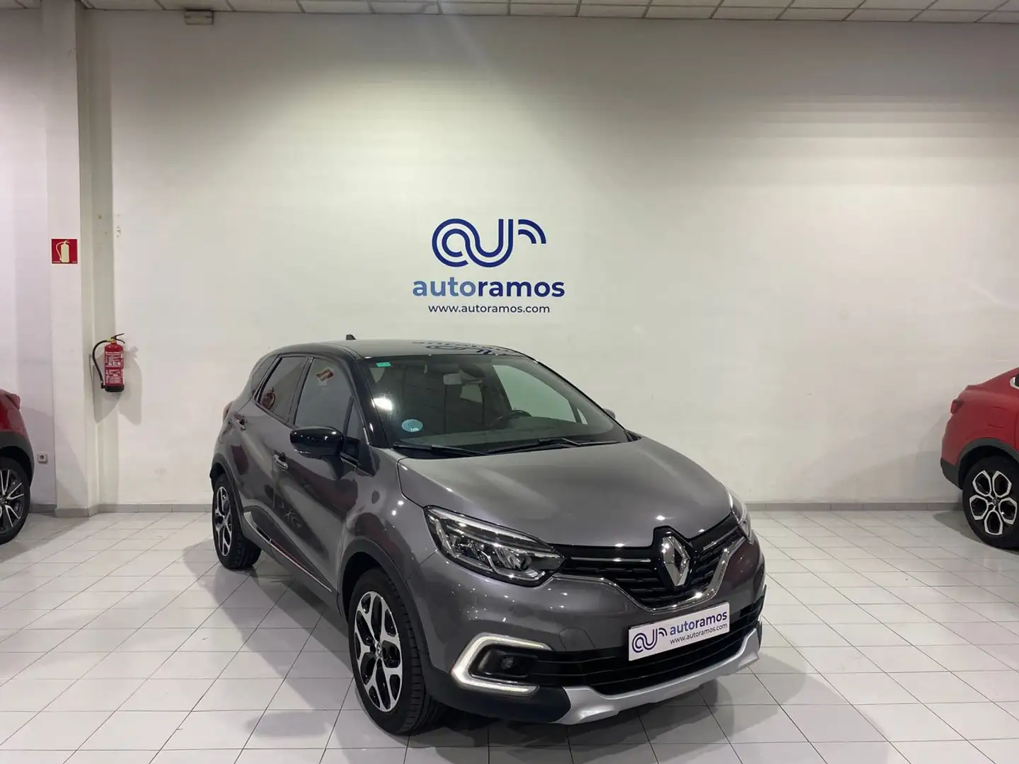 Renault Captur 1.0 TCE 90 ENERGY ZEN 90CV Grijs - 1