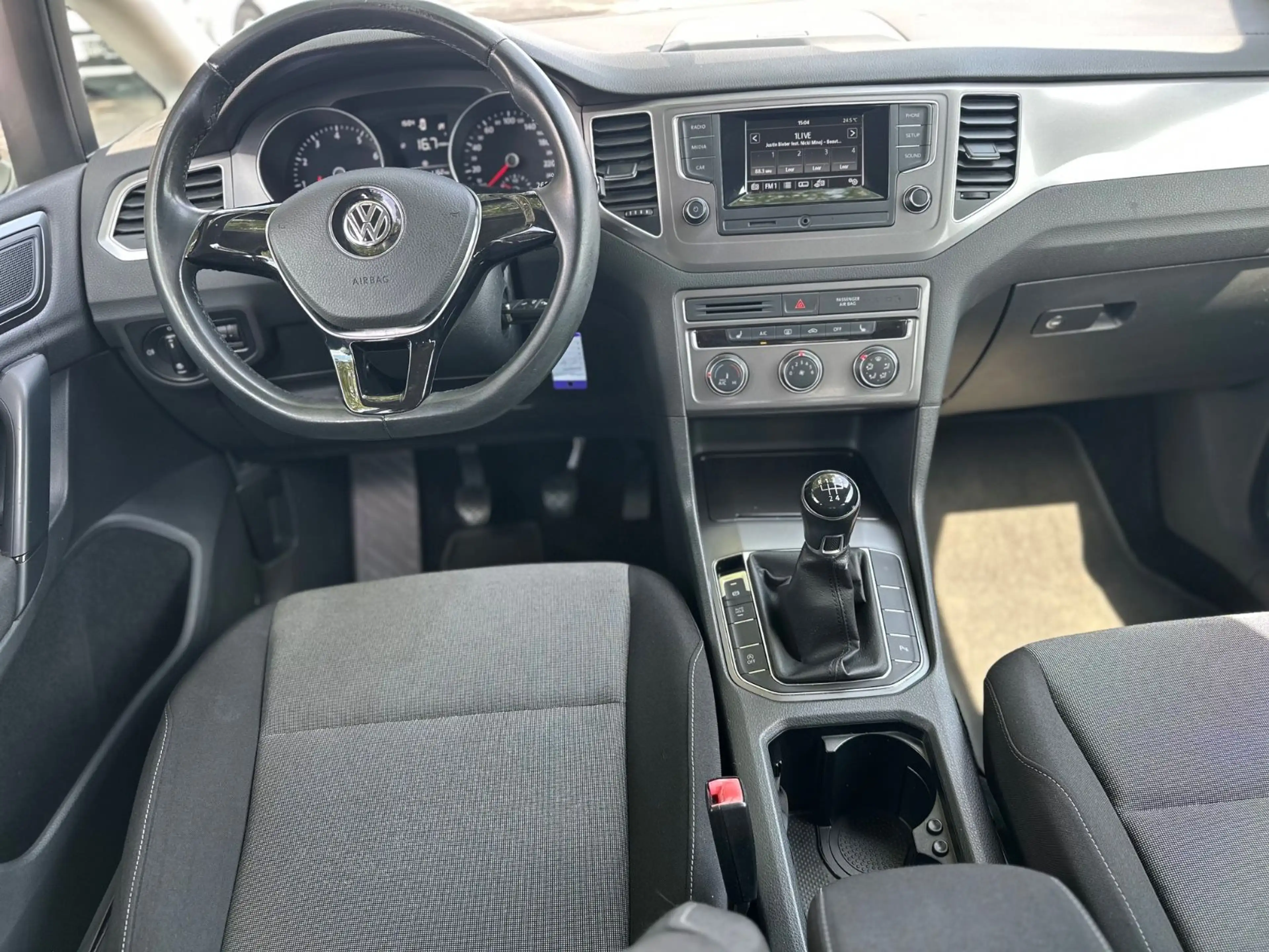 Volkswagen Golf Sportsvan — photo 7