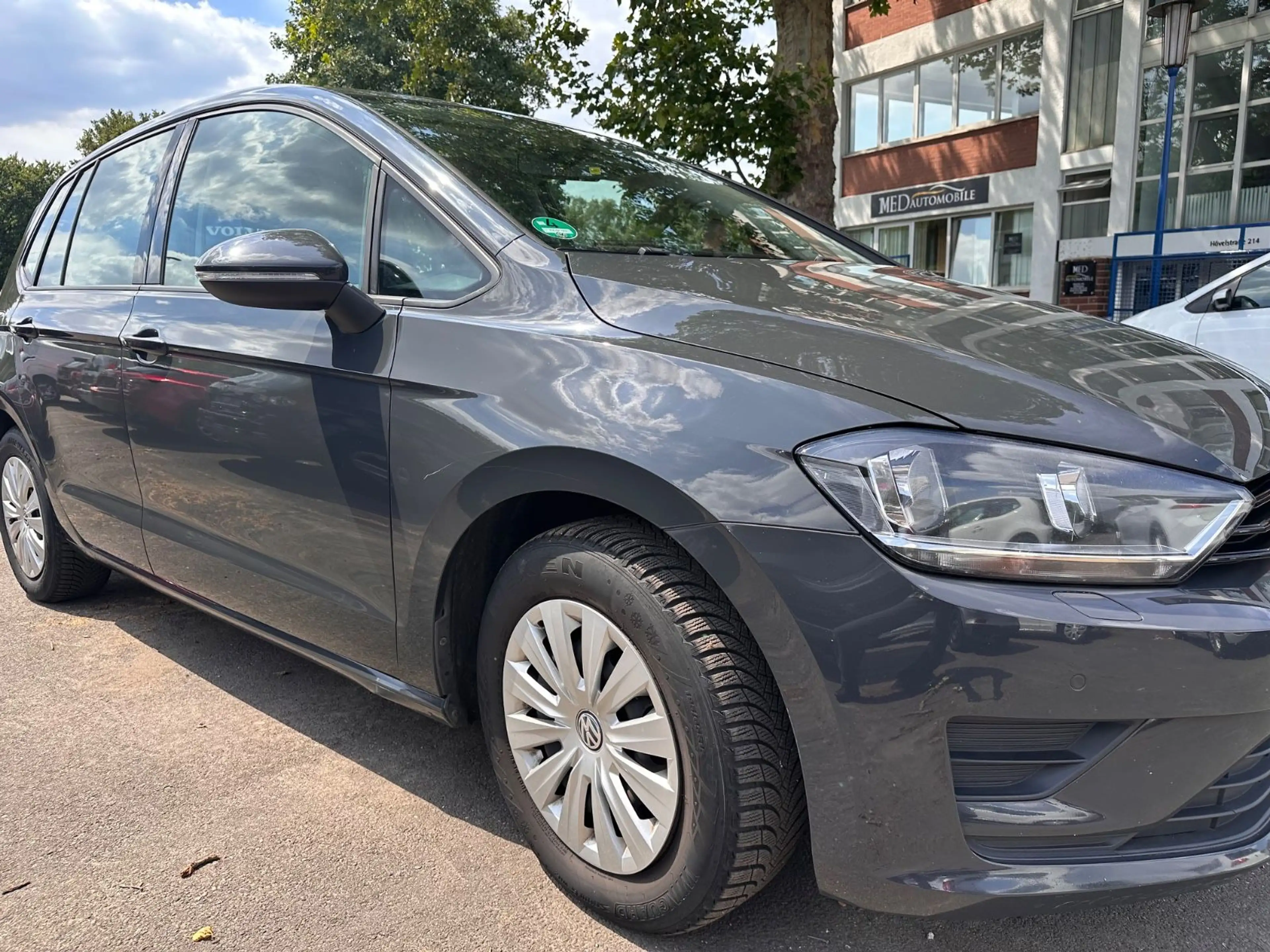 Volkswagen Golf Sportsvan — photo 3