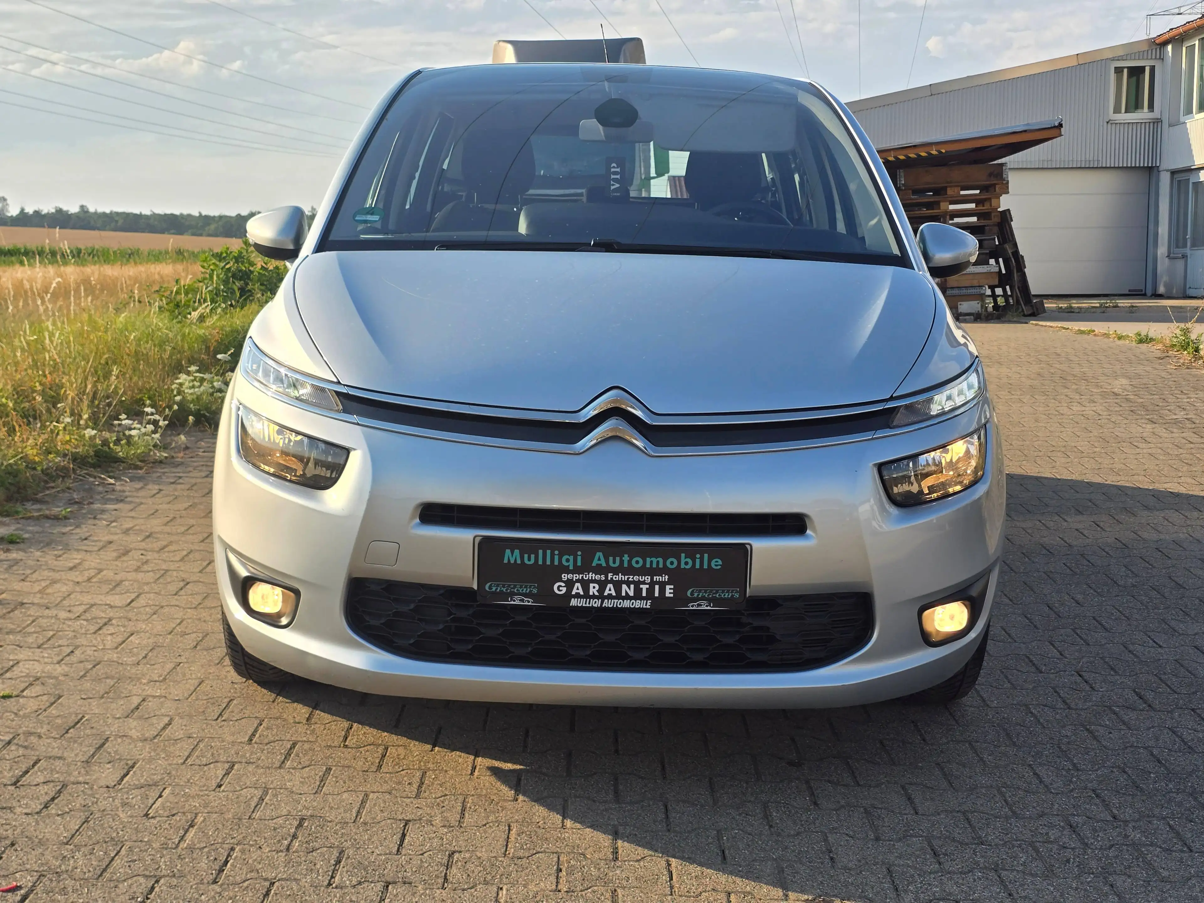 Citroen Grand C4 Picasso C4 Picasso VTi   7 Plätze — photo 2