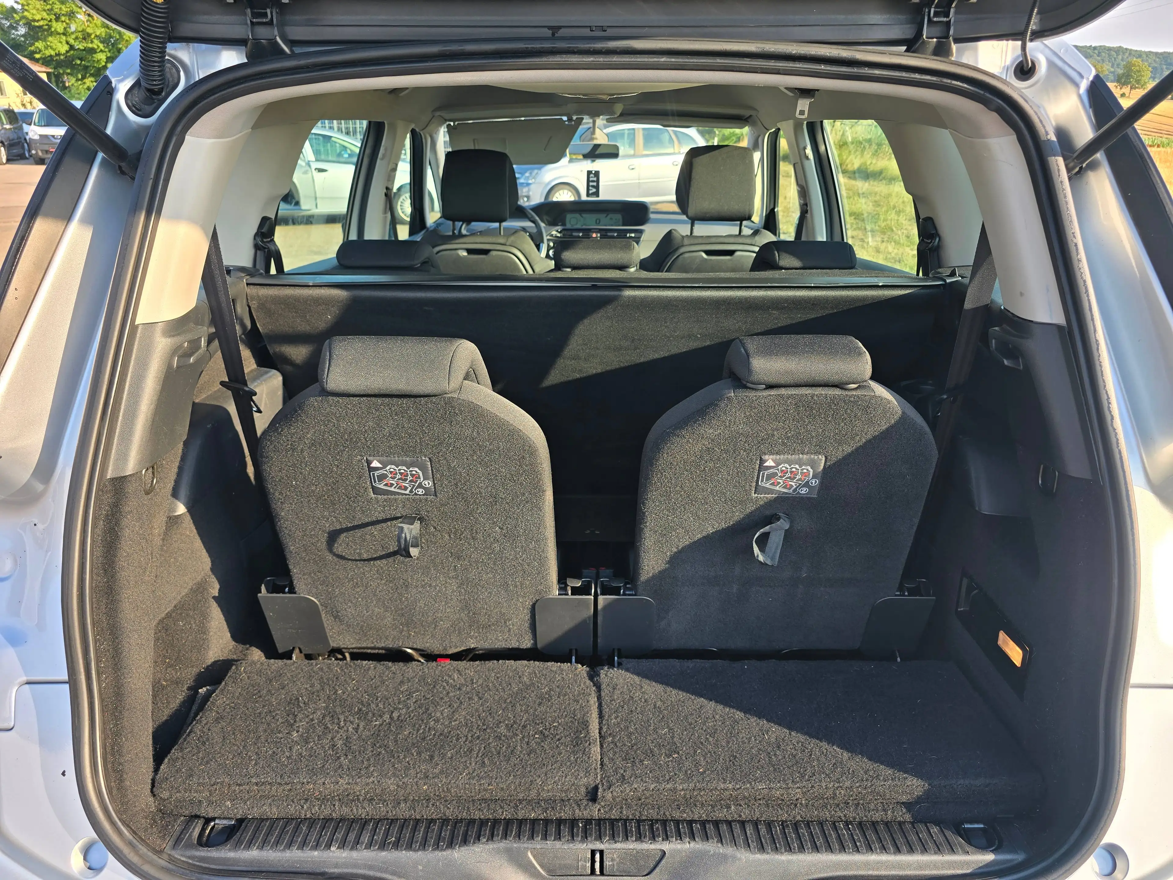 Citroen Grand C4 Picasso C4 Picasso VTi   7 Plätze — photo 9